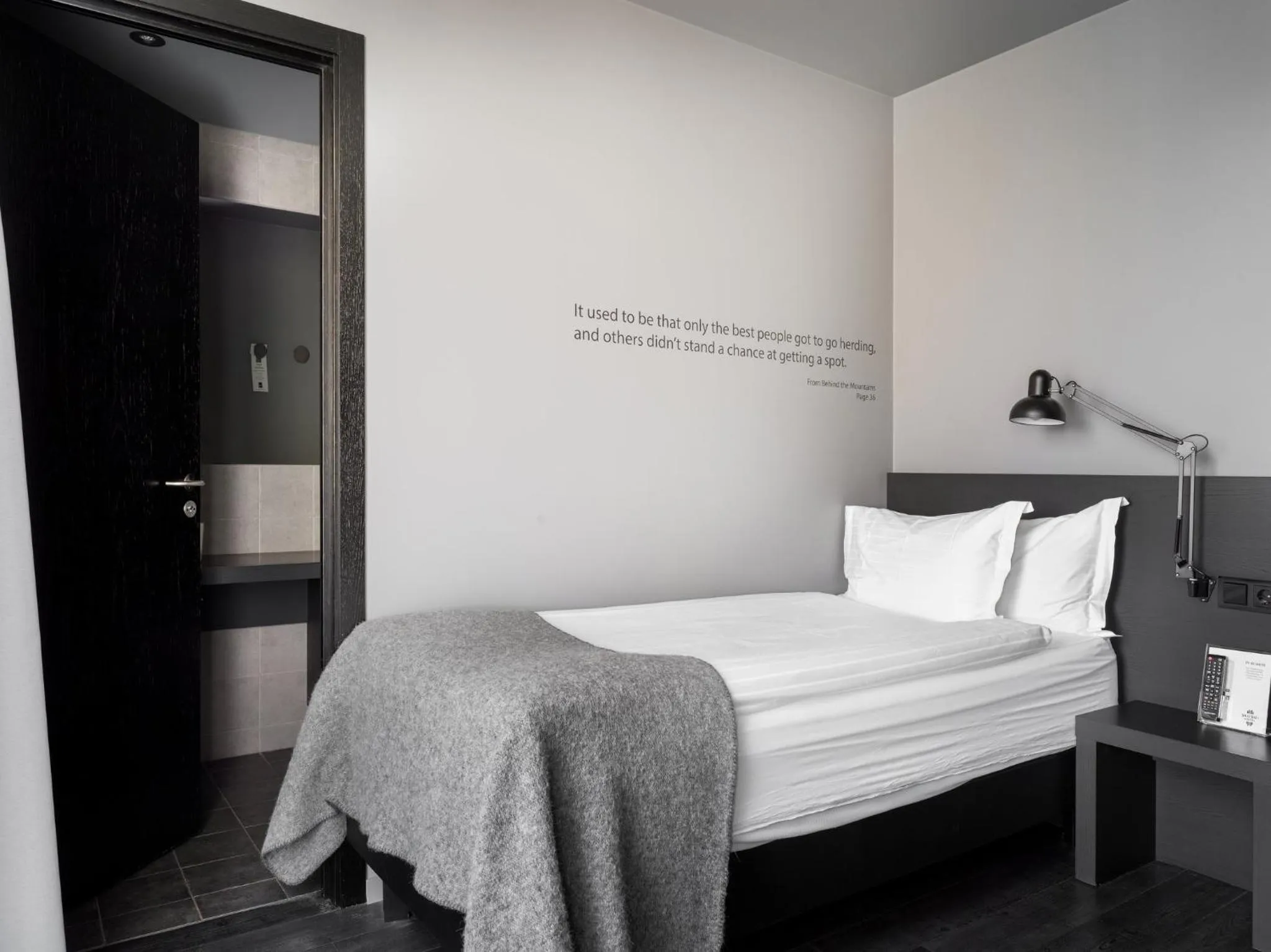 Bedroom, Bed in Skuggi Hotel by Keahotels