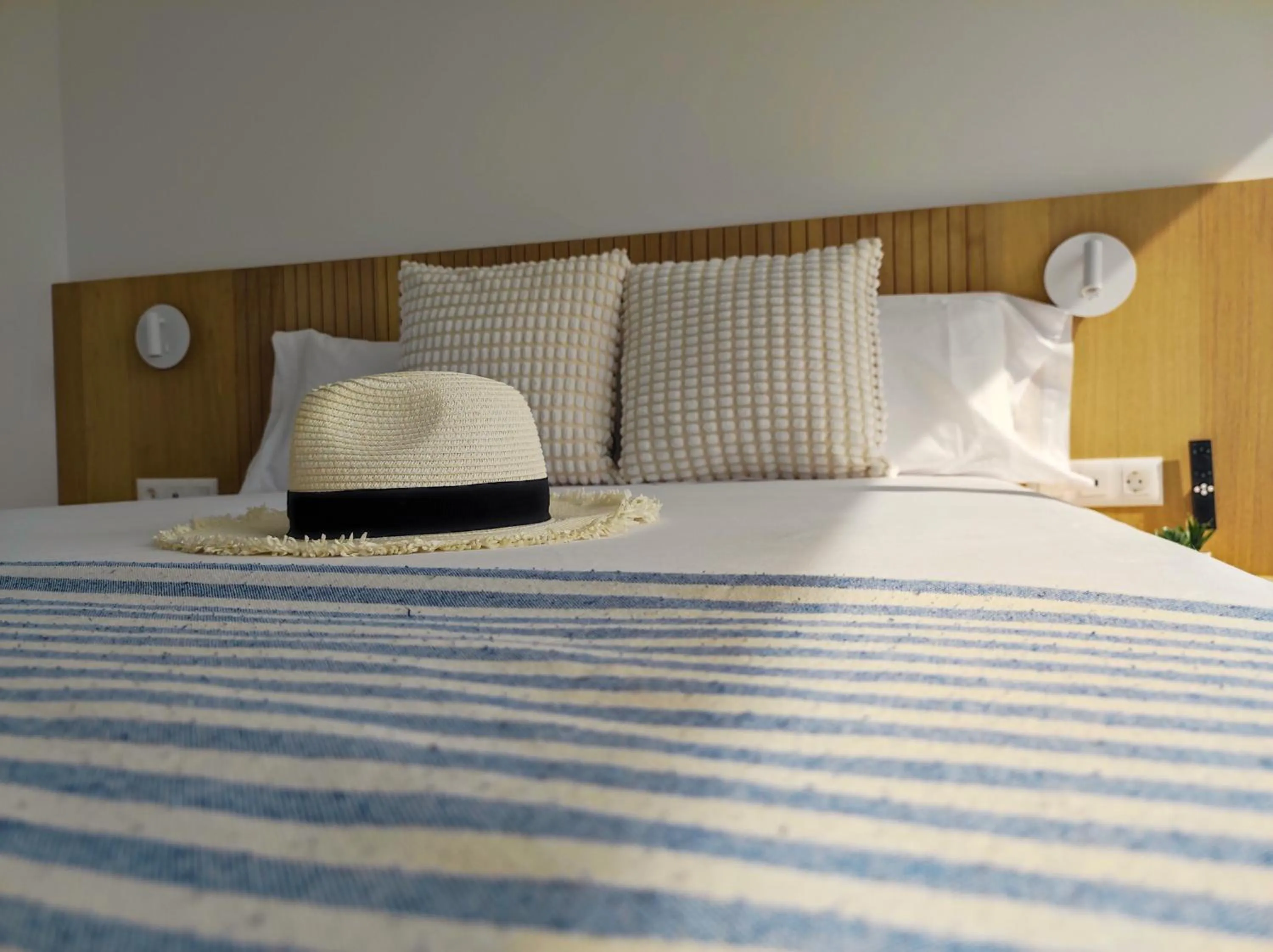 Bed in MYO Barcelona Hotel & Apartments