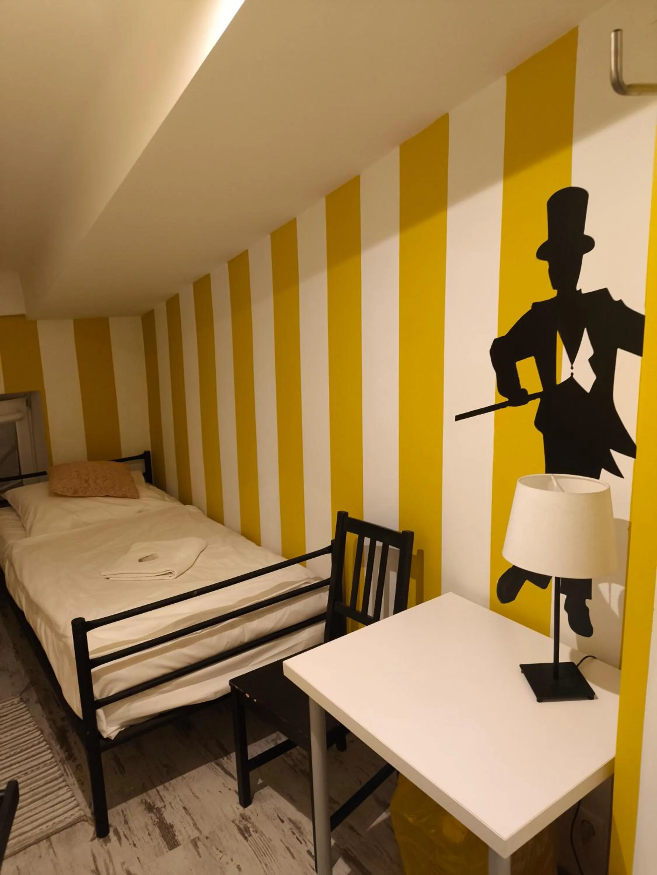 Bedroom, Bed in AB Hostel