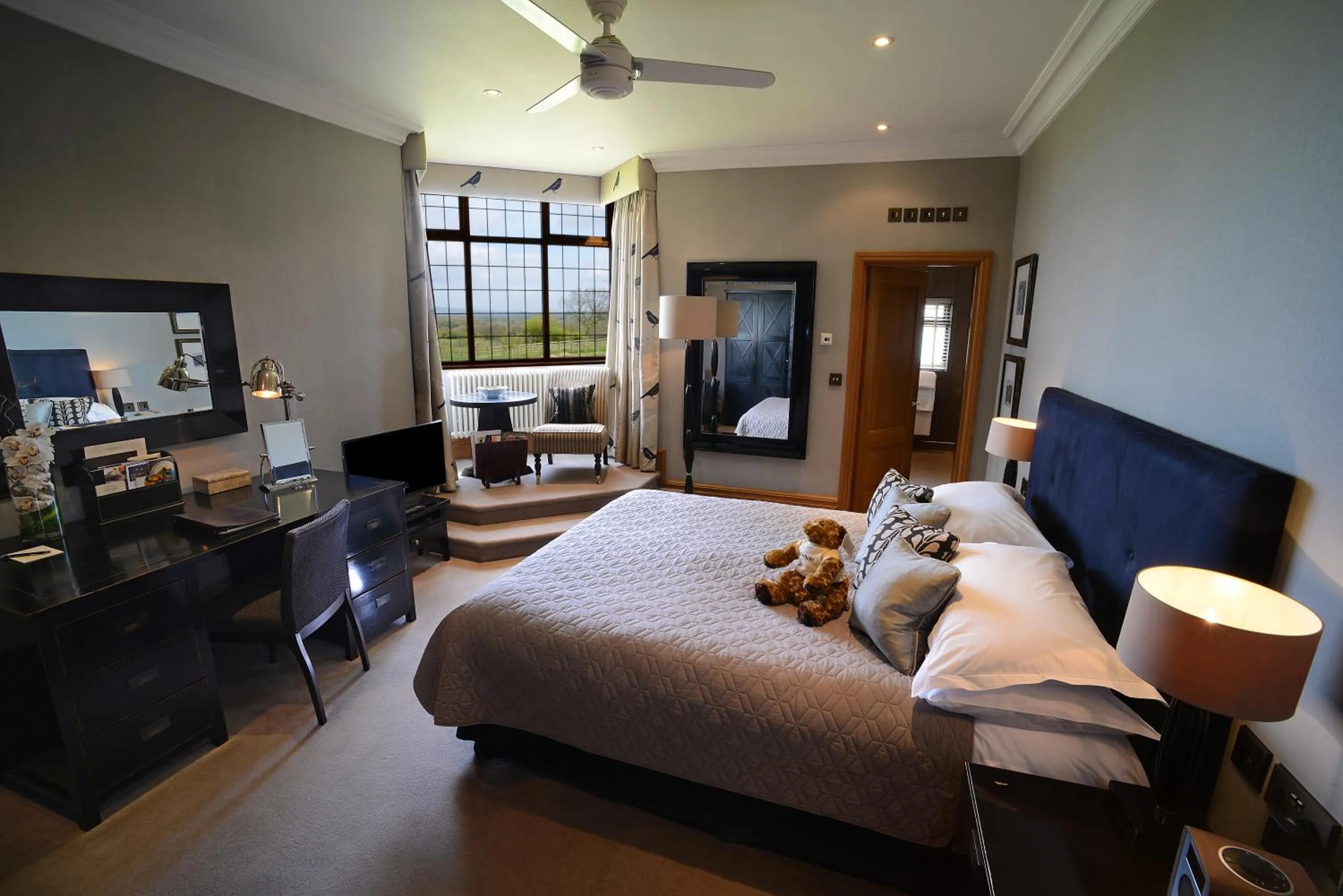 Photo of the whole room, Bed in Northcote