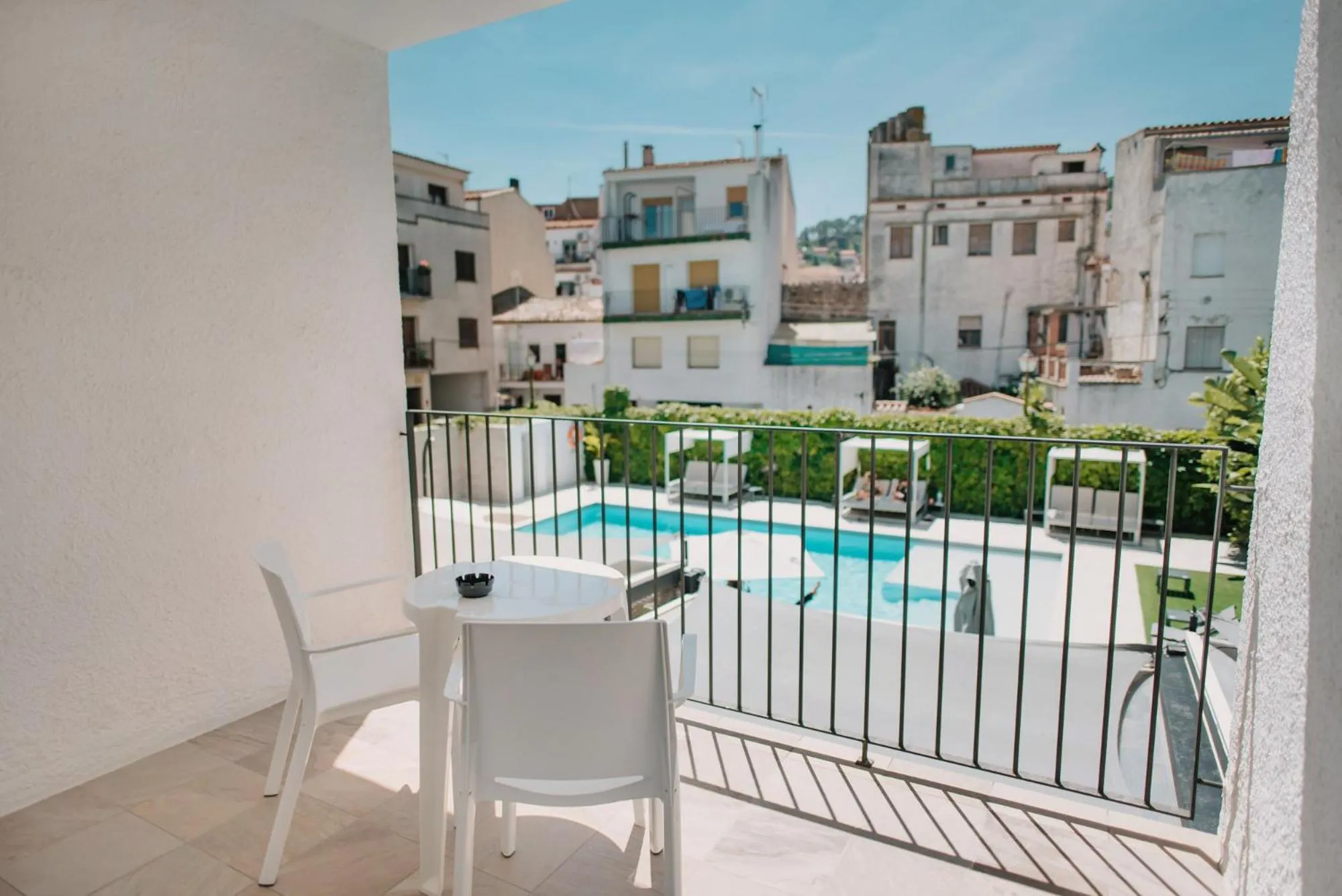 Balcony/Terrace in Hotel Windsor Tossa - Adults Only 16