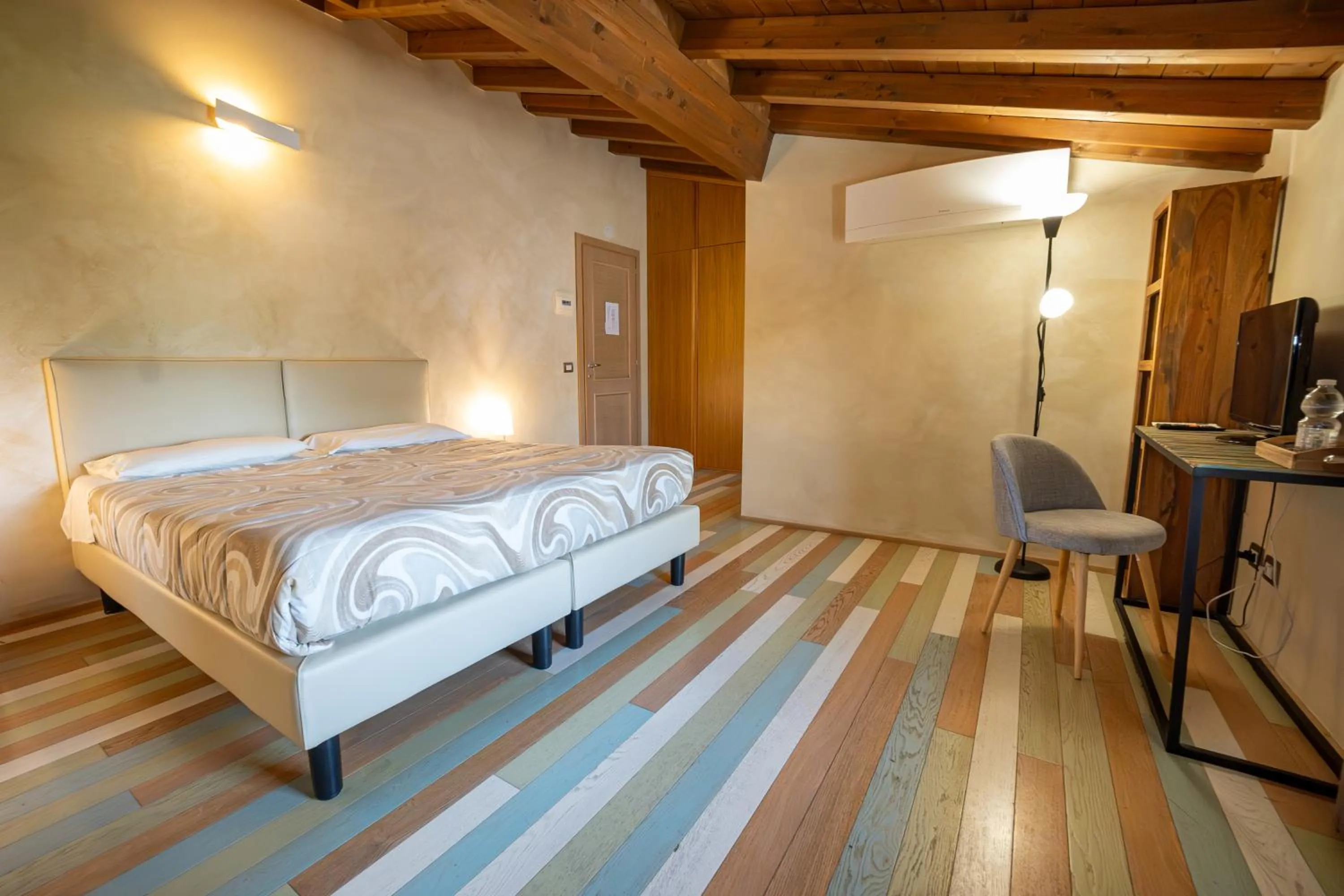 Bed in Casale Elisa Country Hotel
