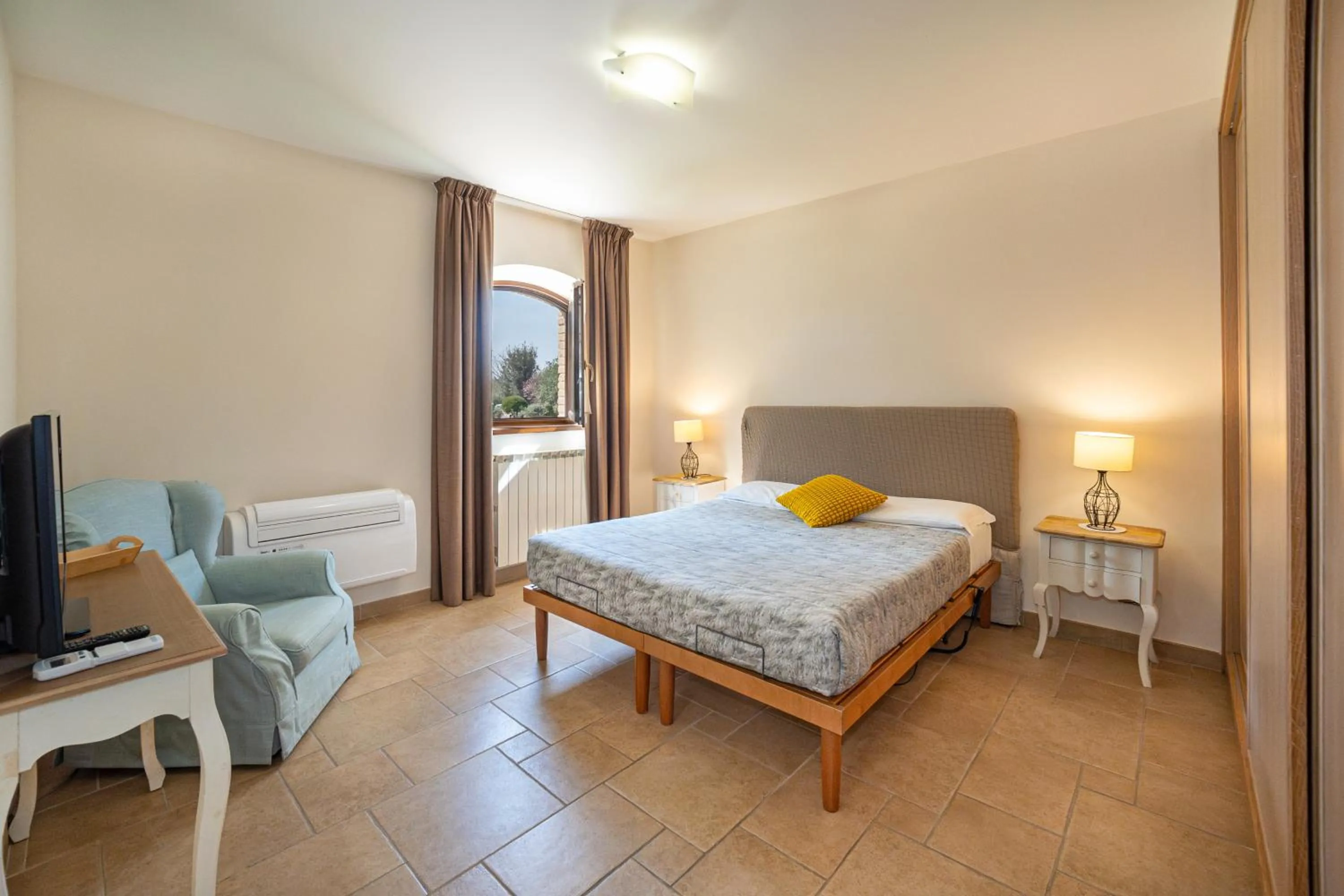 Bed in Casale Elisa Country Hotel