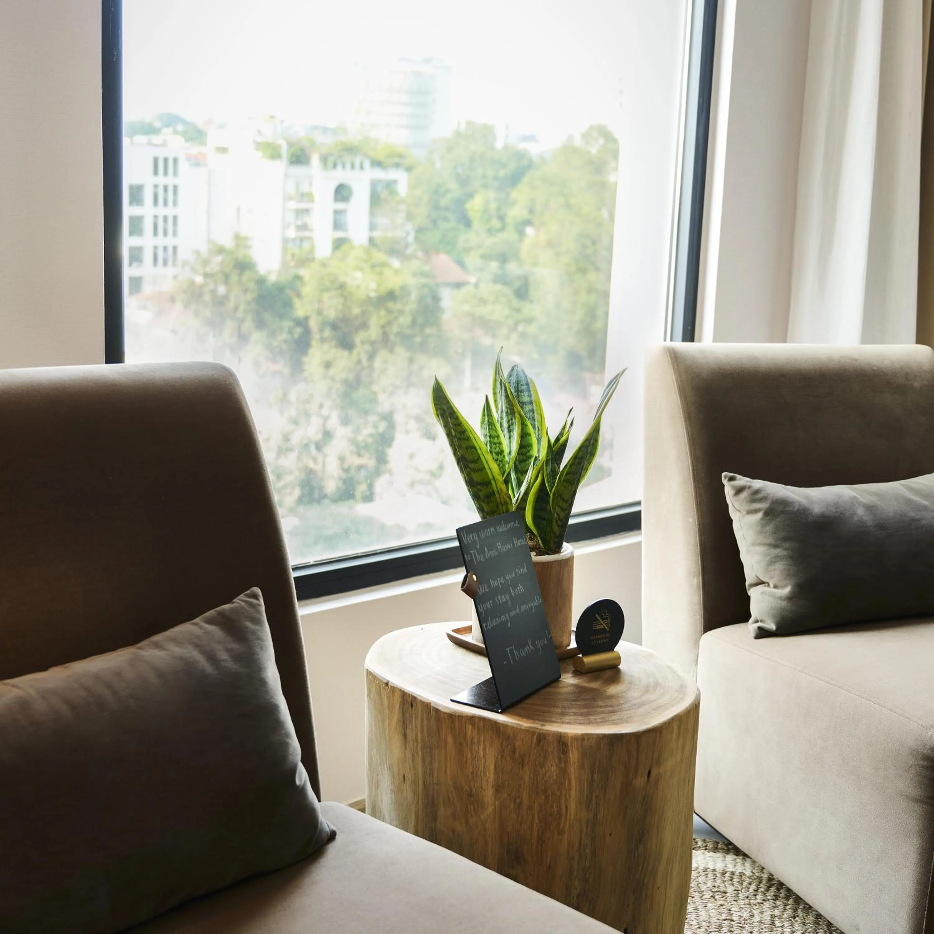 Seating area in The Ann Hanoi Hotel & Spa