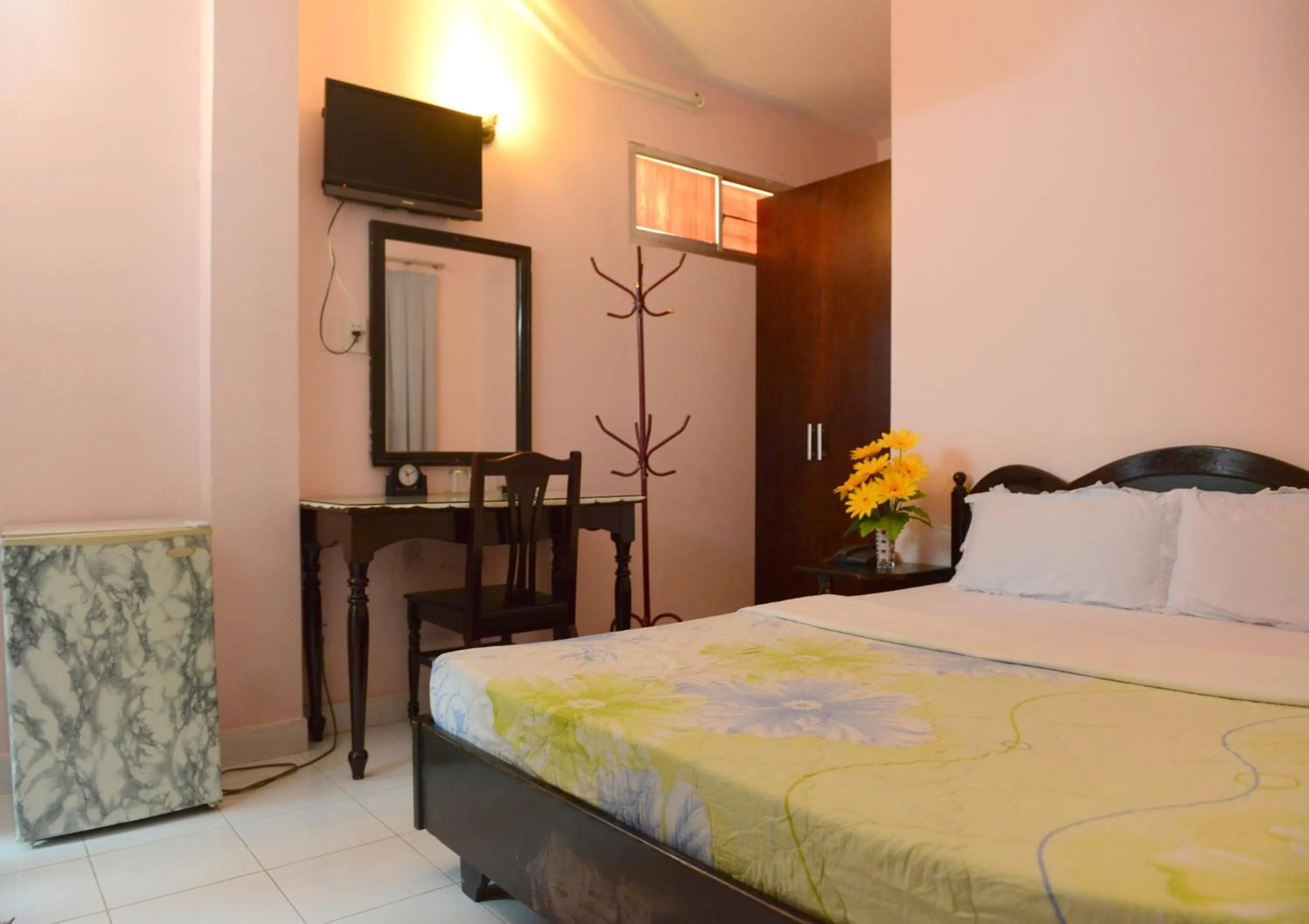 Decorative detail, Bed in Thao Nhi Hotel