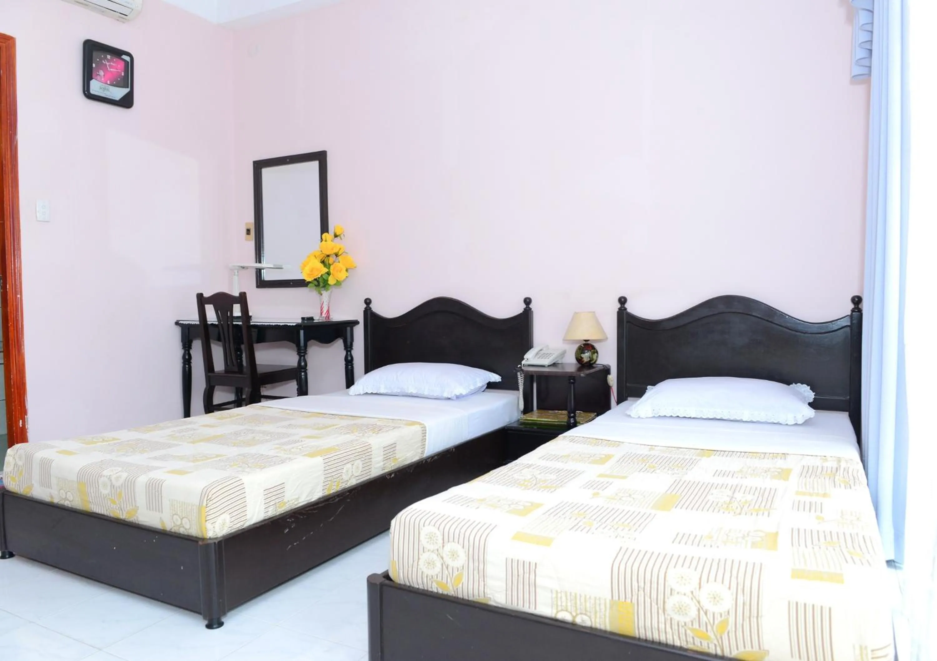 Decorative detail, Bed in Thao Nhi Hotel
