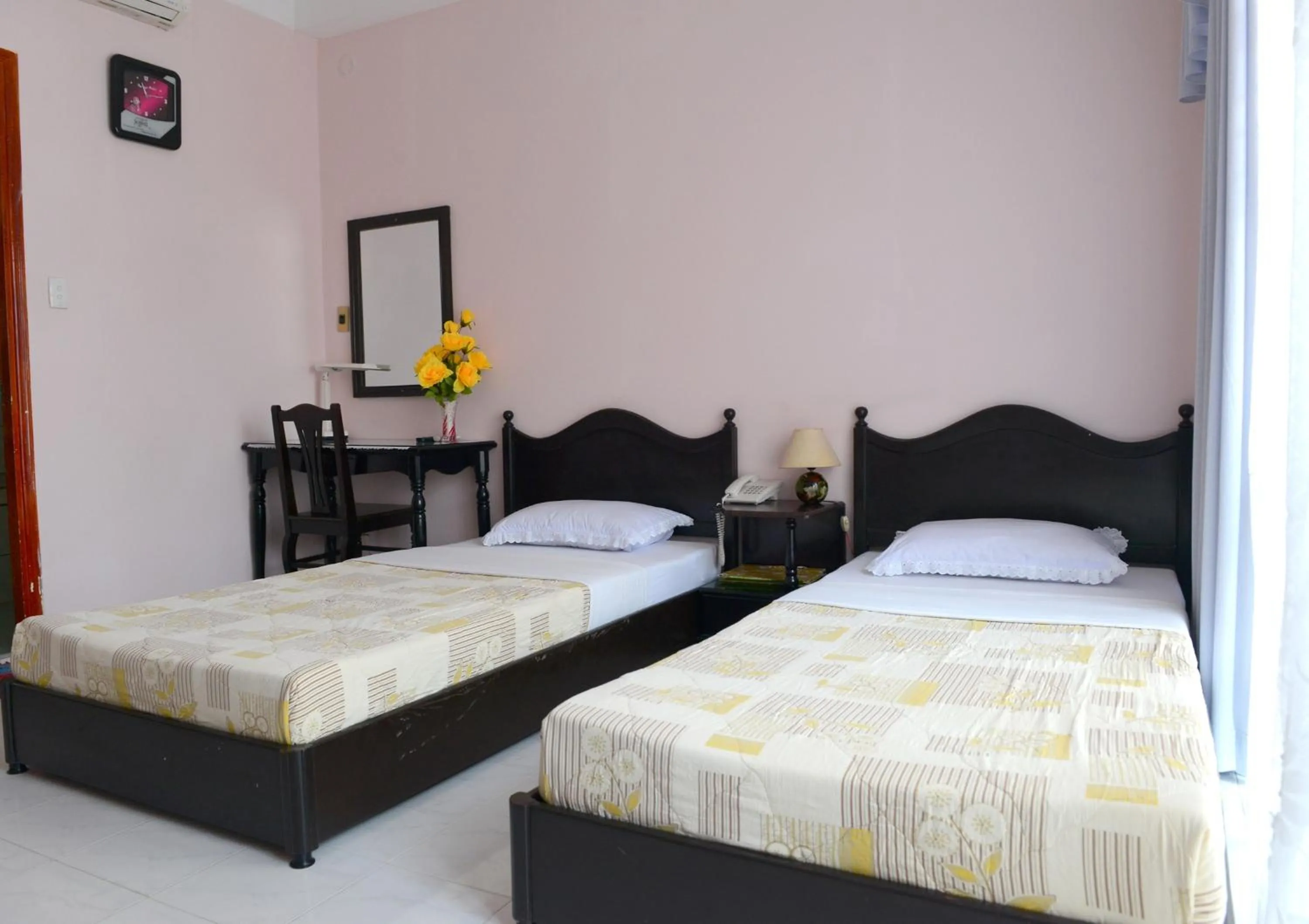Decorative detail, Bed in Thao Nhi Hotel