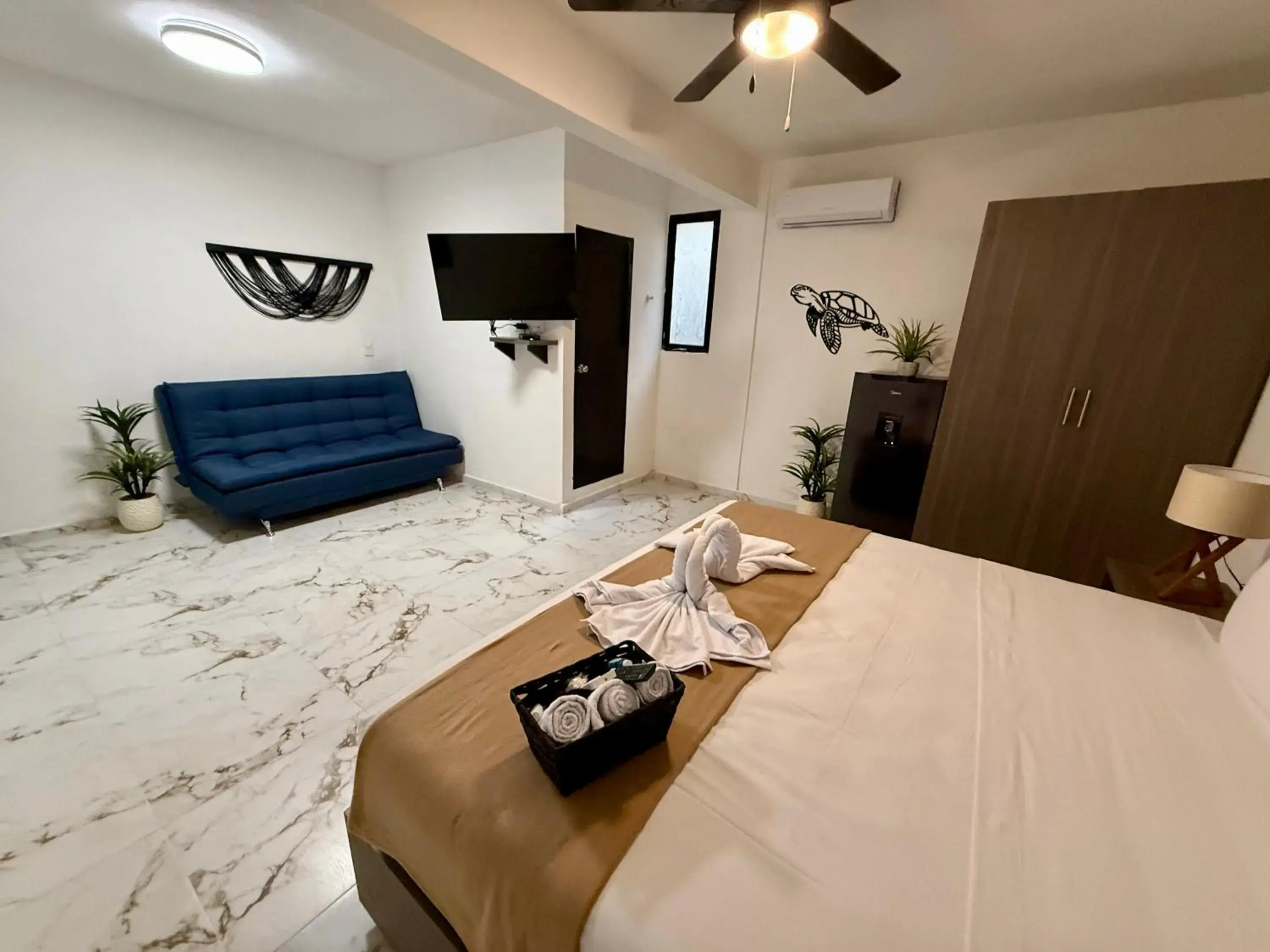 Deluxe King Suite in CASA TORTUGA 5Th Ave Deluxe King Suite in CASA TORTUGA 5Th Ave