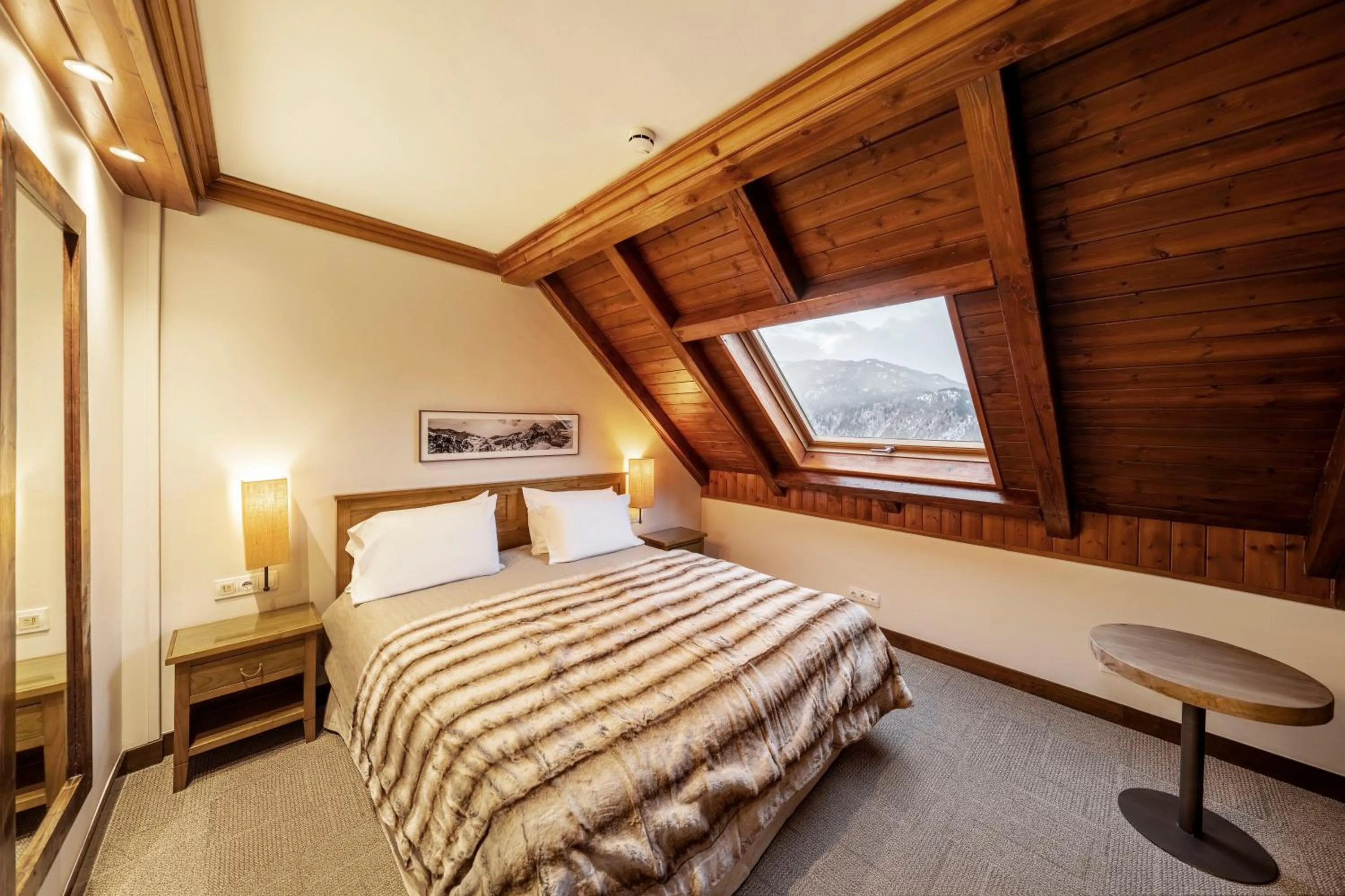 Photo of the whole room, Bed in Eurostars La Pleta