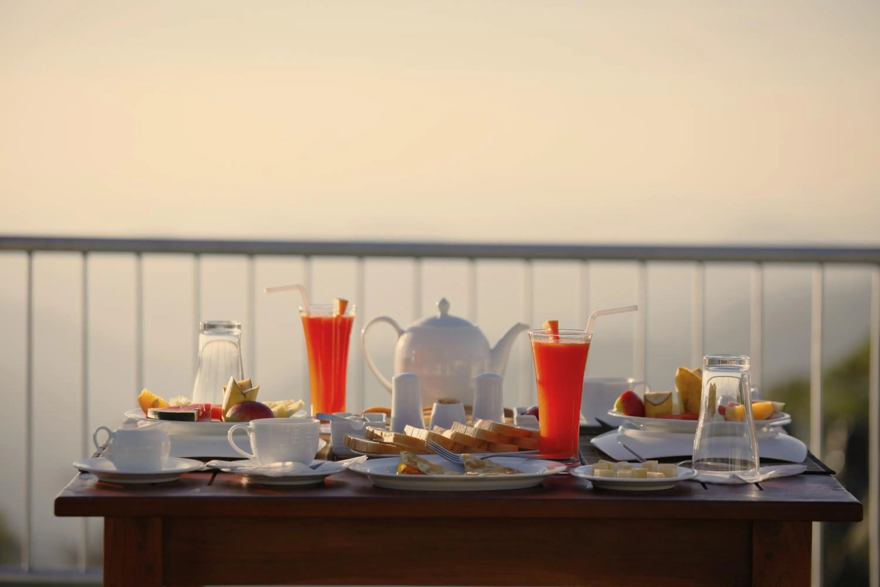 Breakfast in Hotel Onrock