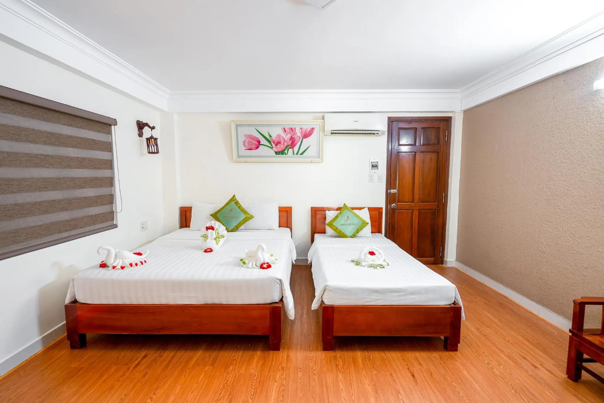 Bed in AMIGO HUE hotel