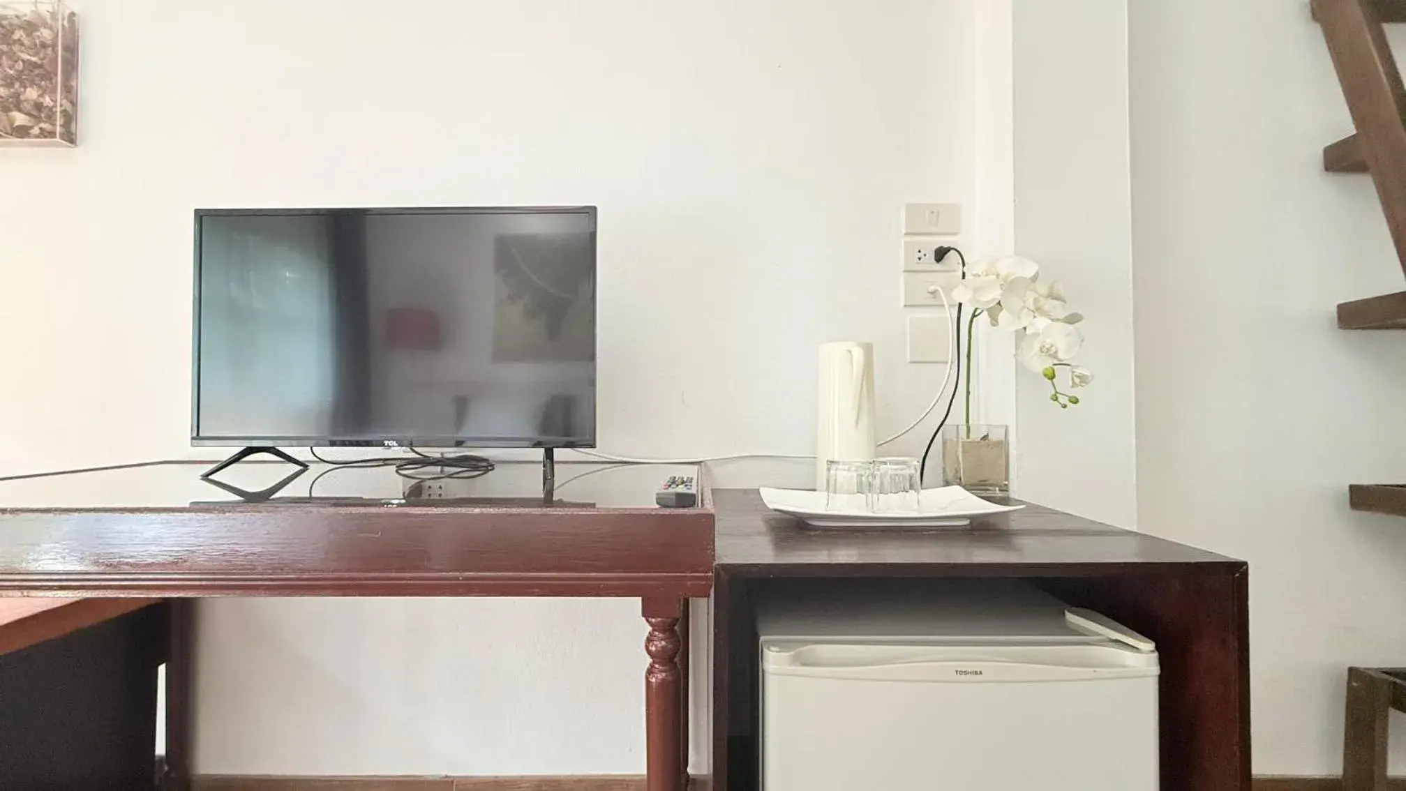 TV and multimedia in Issara House Bangkok TV and multimedia in Issara House Bangkok