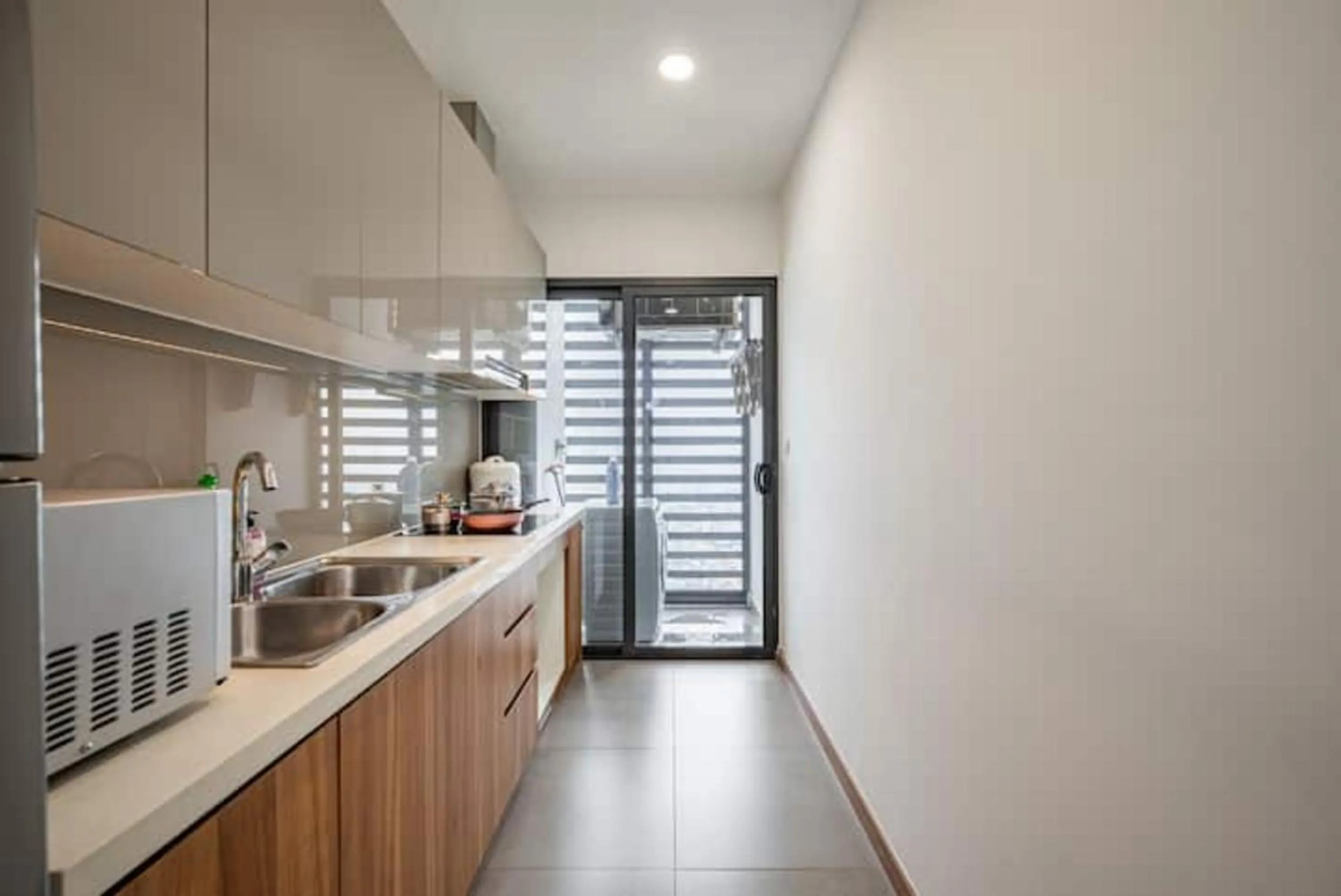 Kitchen or kitchenette in Eco Green Saigon - Free Gym & Netflix & Pool