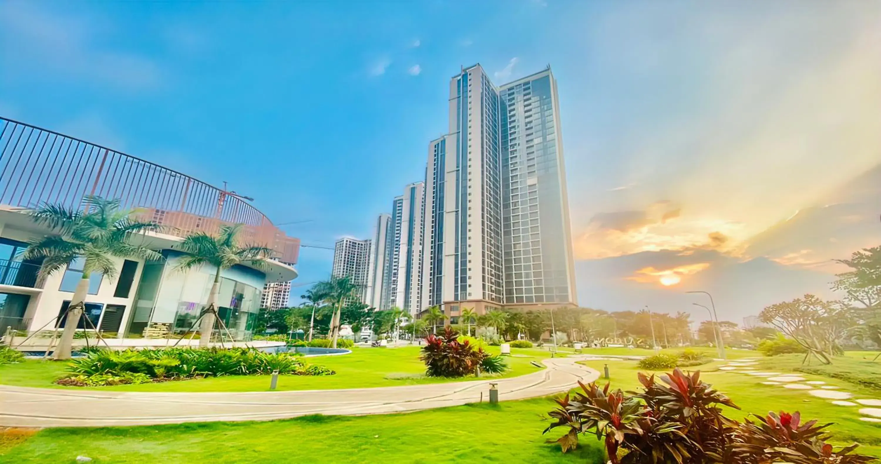 Eco Green Saigon - Free Gym & Netflix & Pool Eco Green Saigon - Free Gym & Netflix & Pool