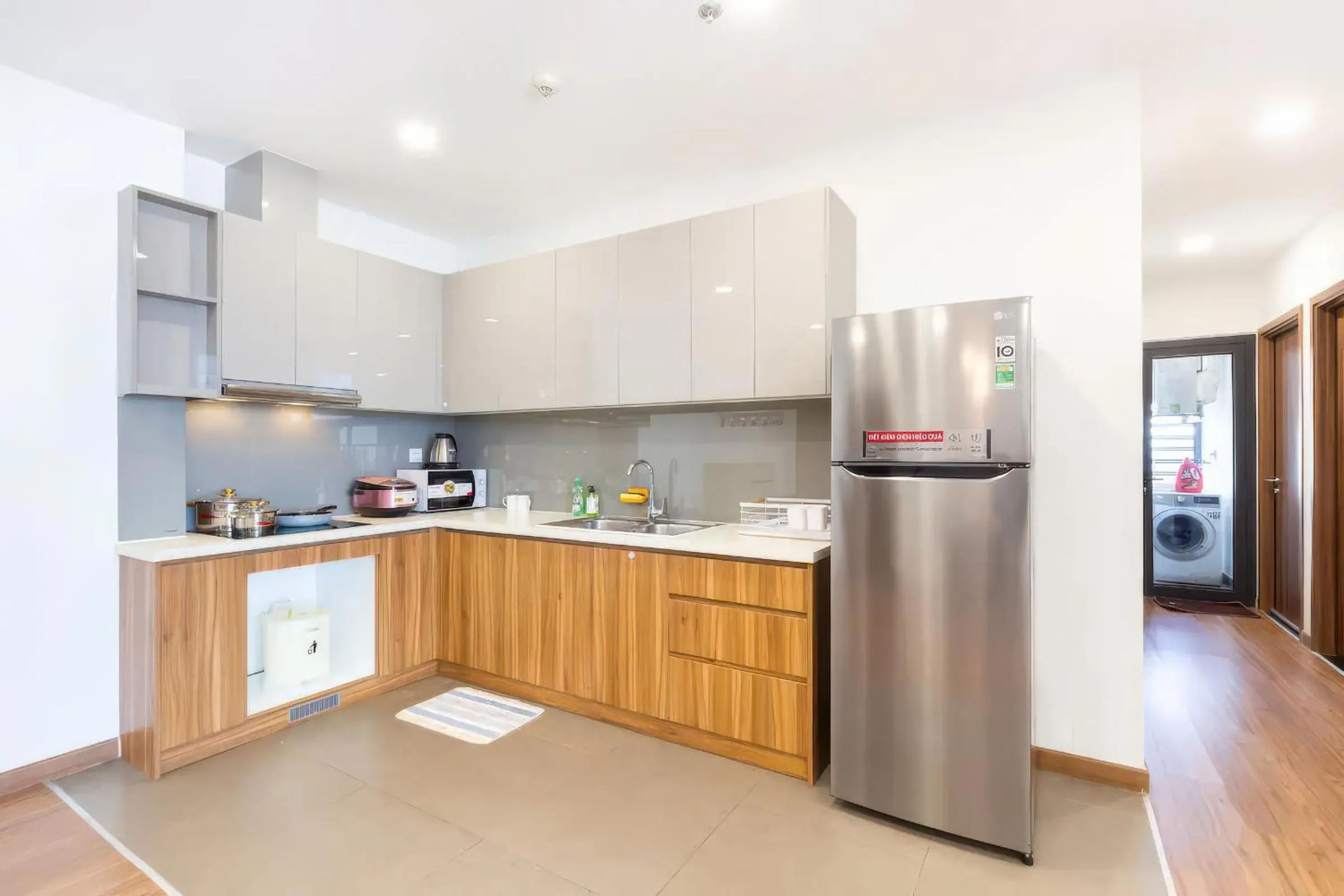 Kitchen or kitchenette in Eco Green Saigon - Free Gym & Netflix & Pool