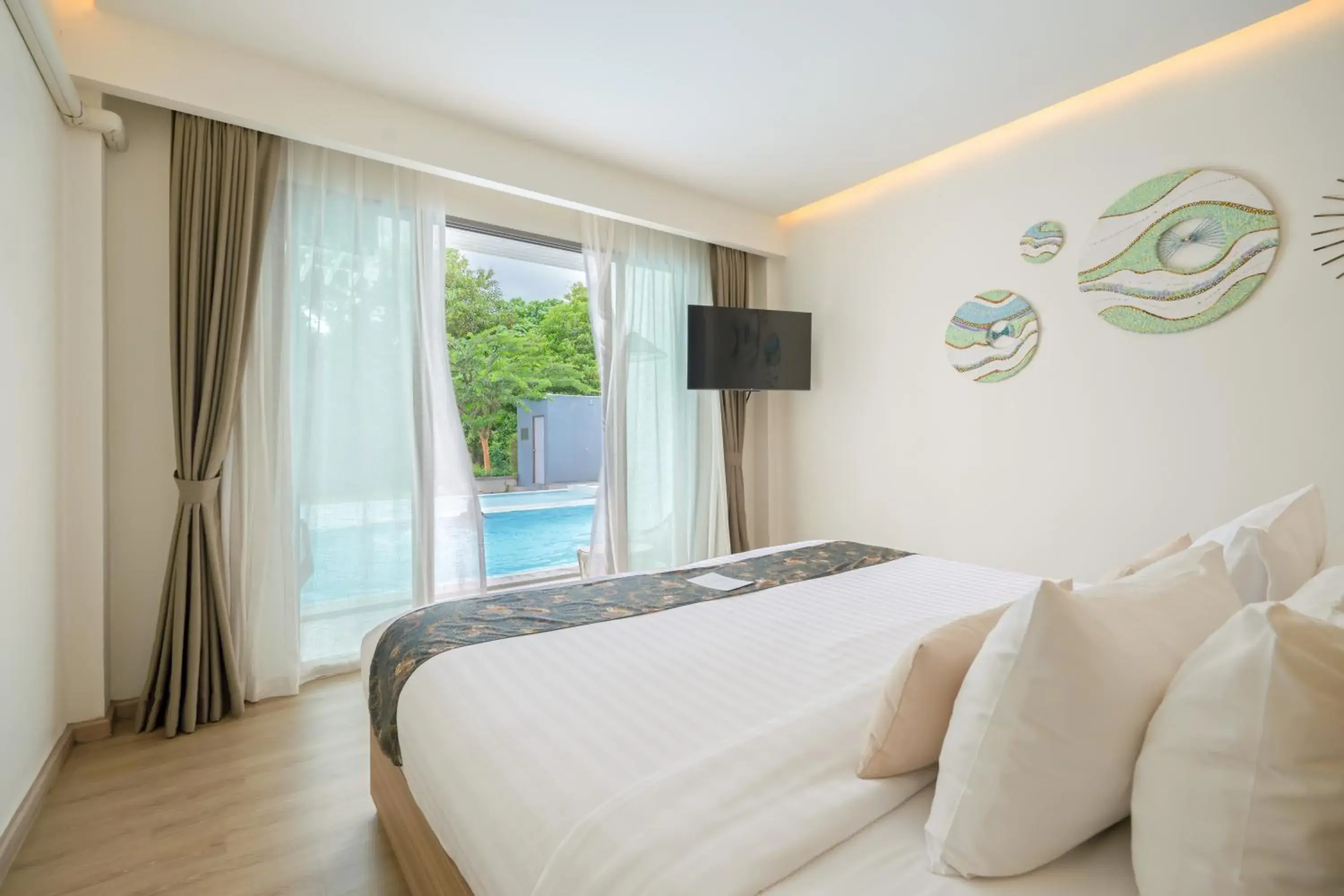 Bed in Parima Hotel Bed in Parima Hotel