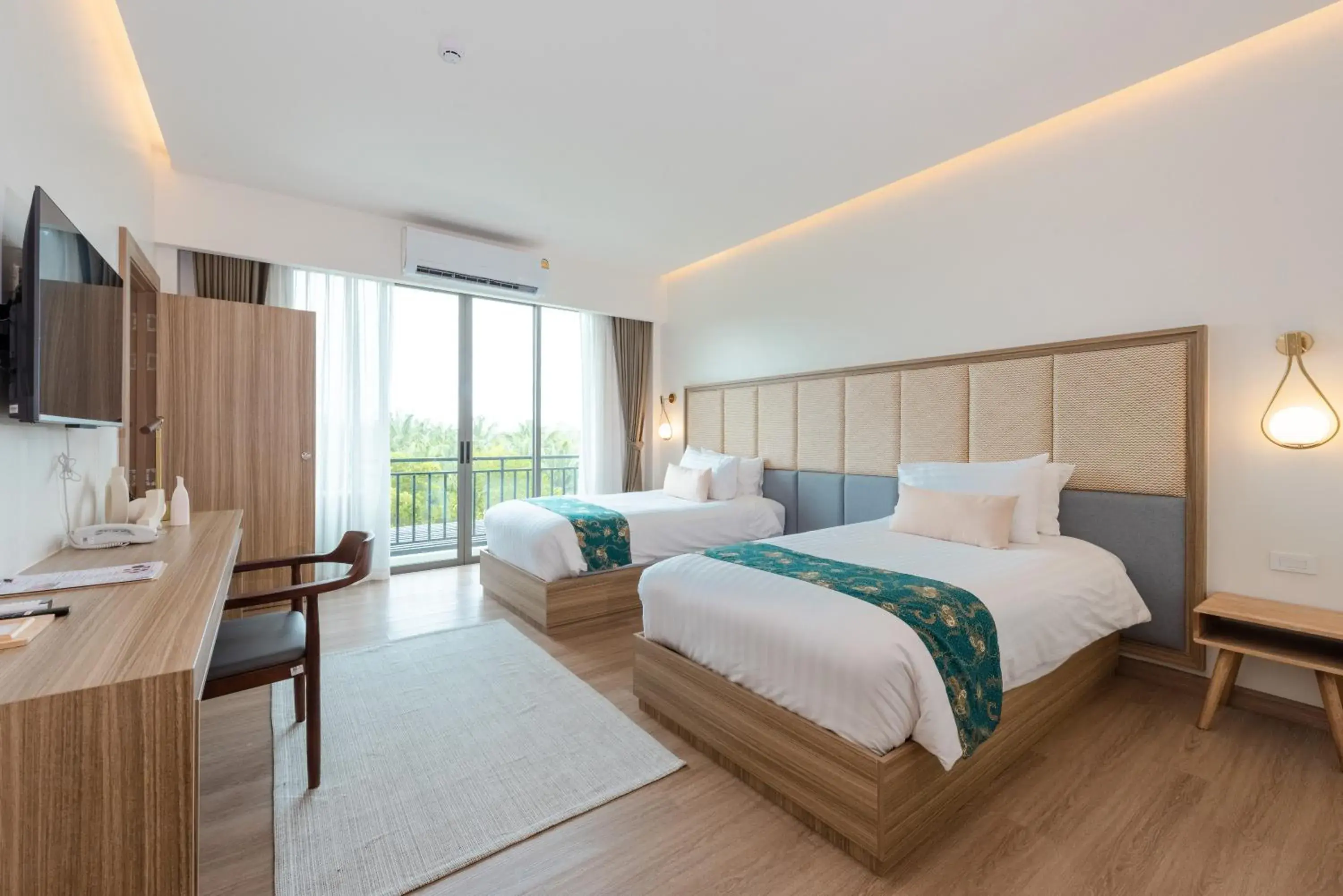 Bed in Parima Hotel Bed in Parima Hotel