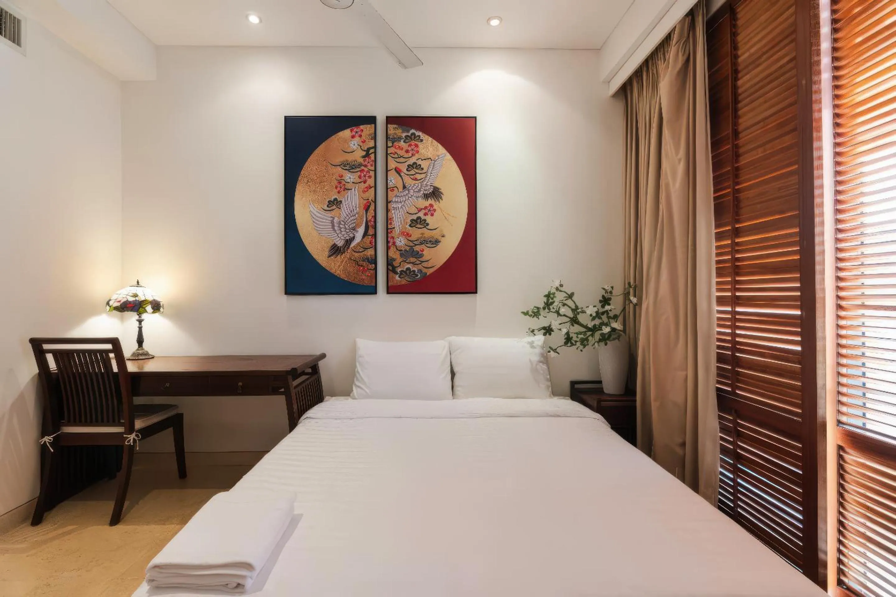 Bed in Avalon Saigon District 1 - Independence Palace