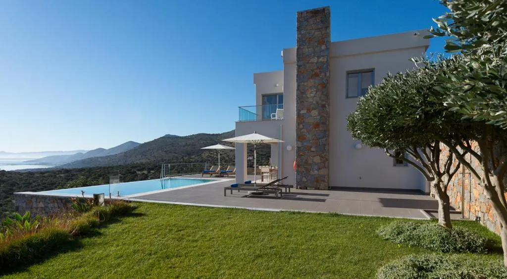 Day in Elounda Luxury Villas