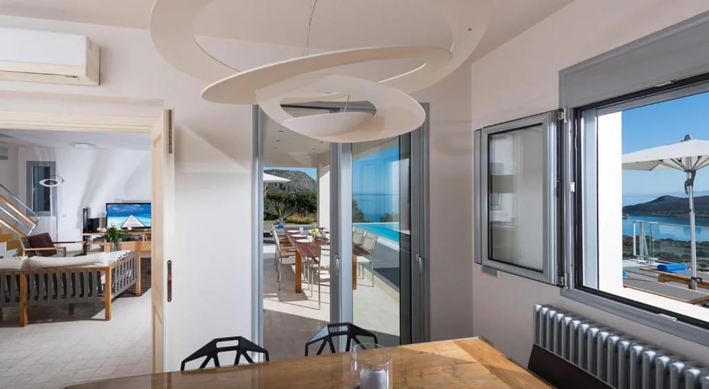 Dining area in Elounda Luxury Villas