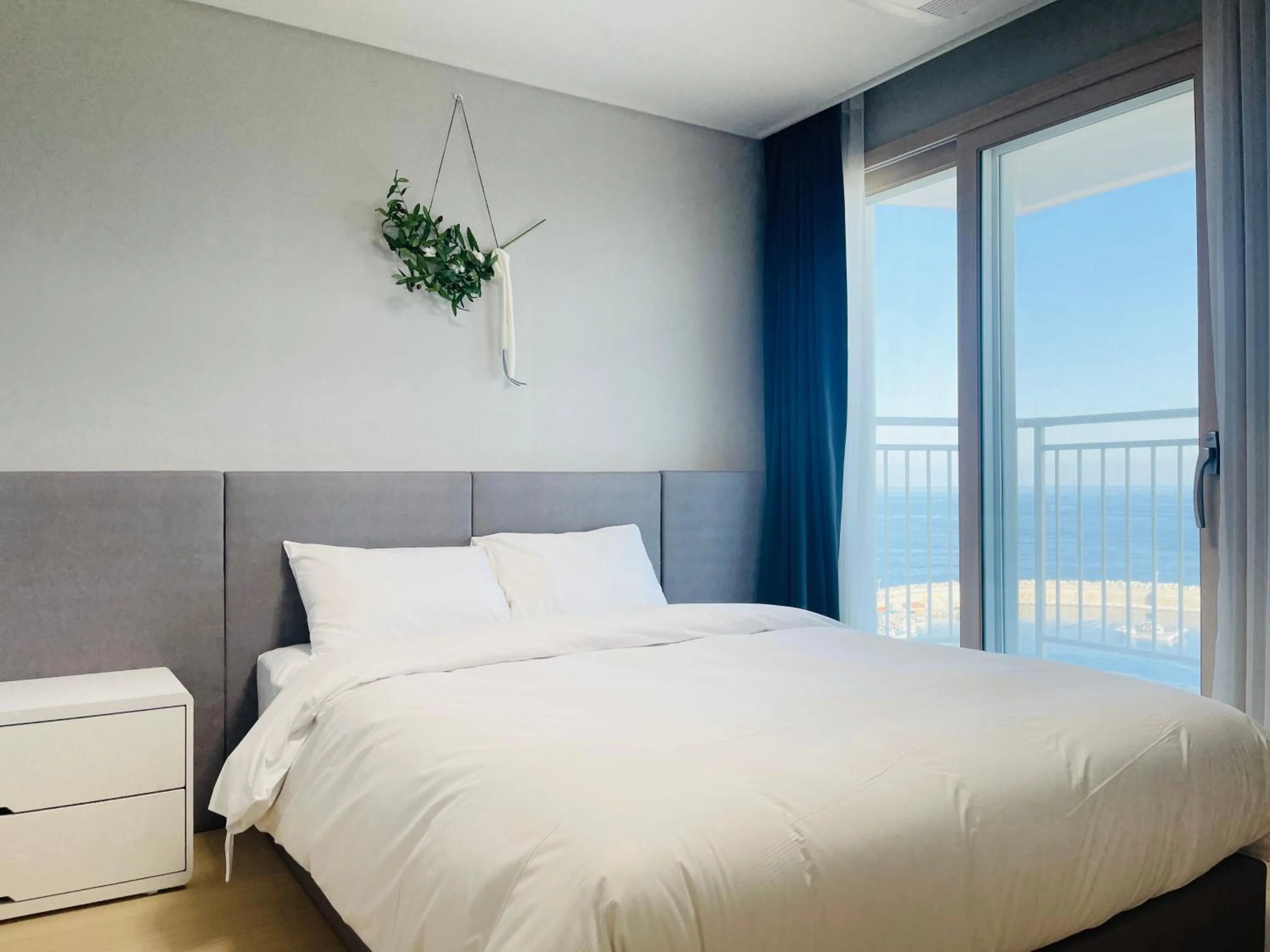 Bed in OceanStay E7 INN-TheCity