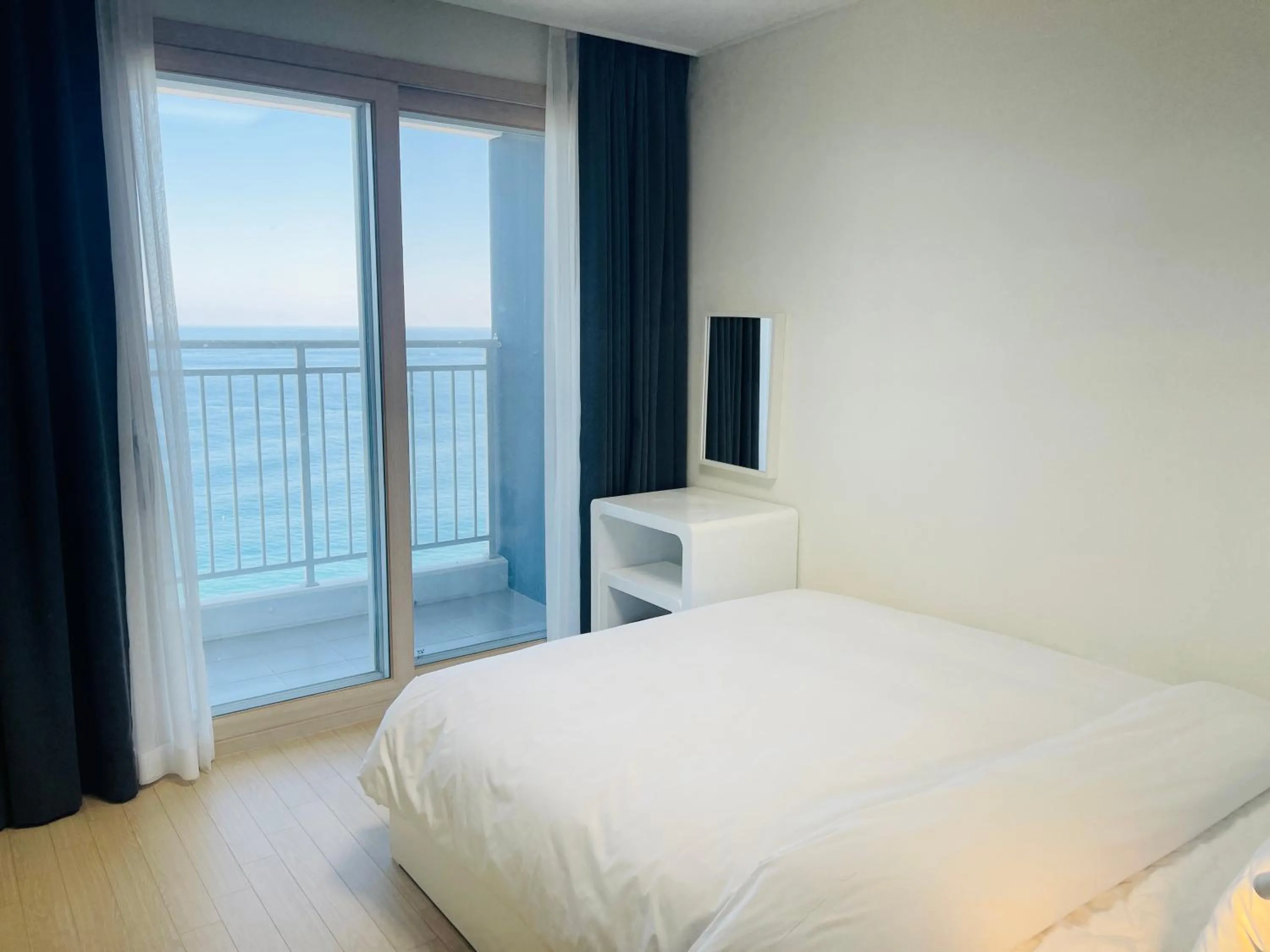 Bed in OceanStay E7 INN-TheCity
