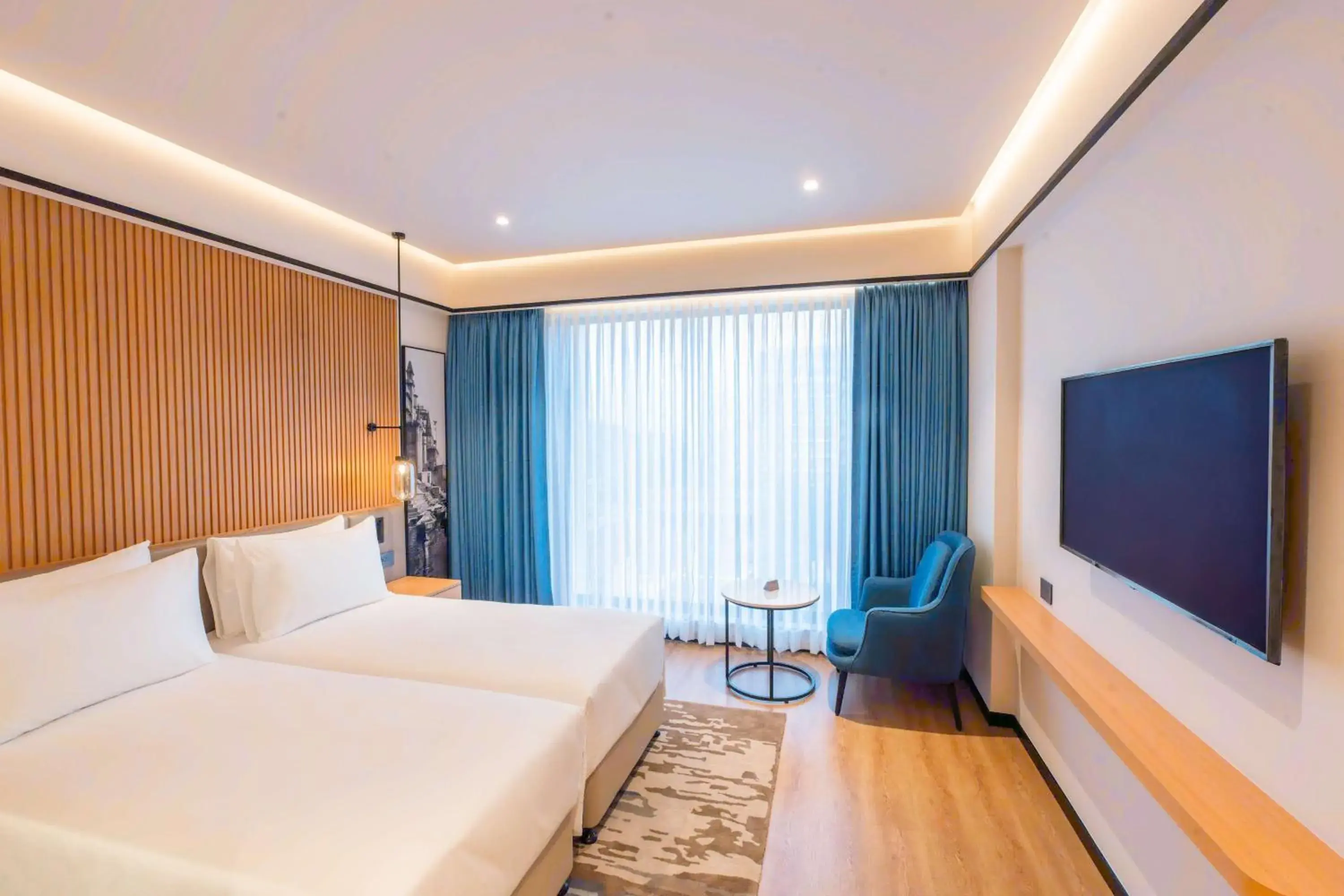 Bed in Radisson Hotel Prayagraj Bed in Radisson Hotel Prayagraj