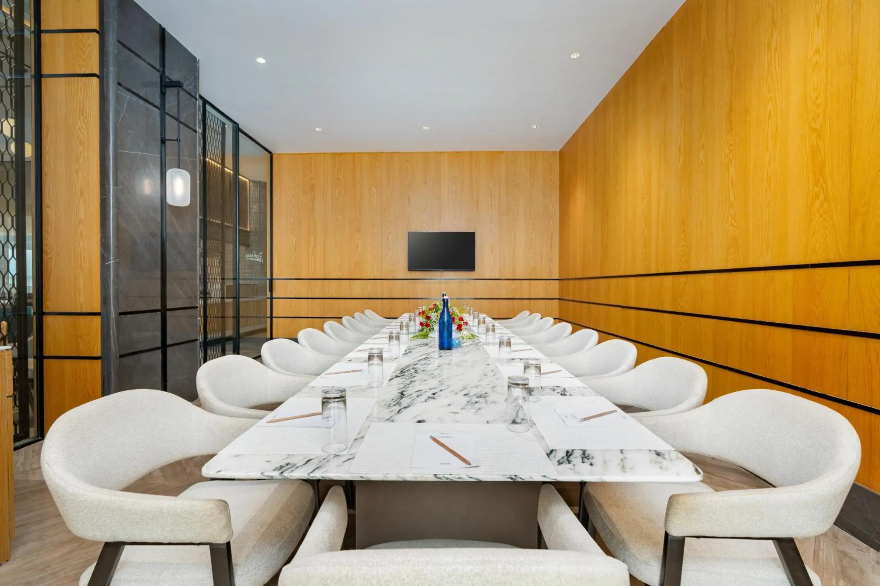 Restaurant/places to eat in Radisson Hotel Prayagraj Restaurant/places to eat in Radisson Hotel Prayagraj