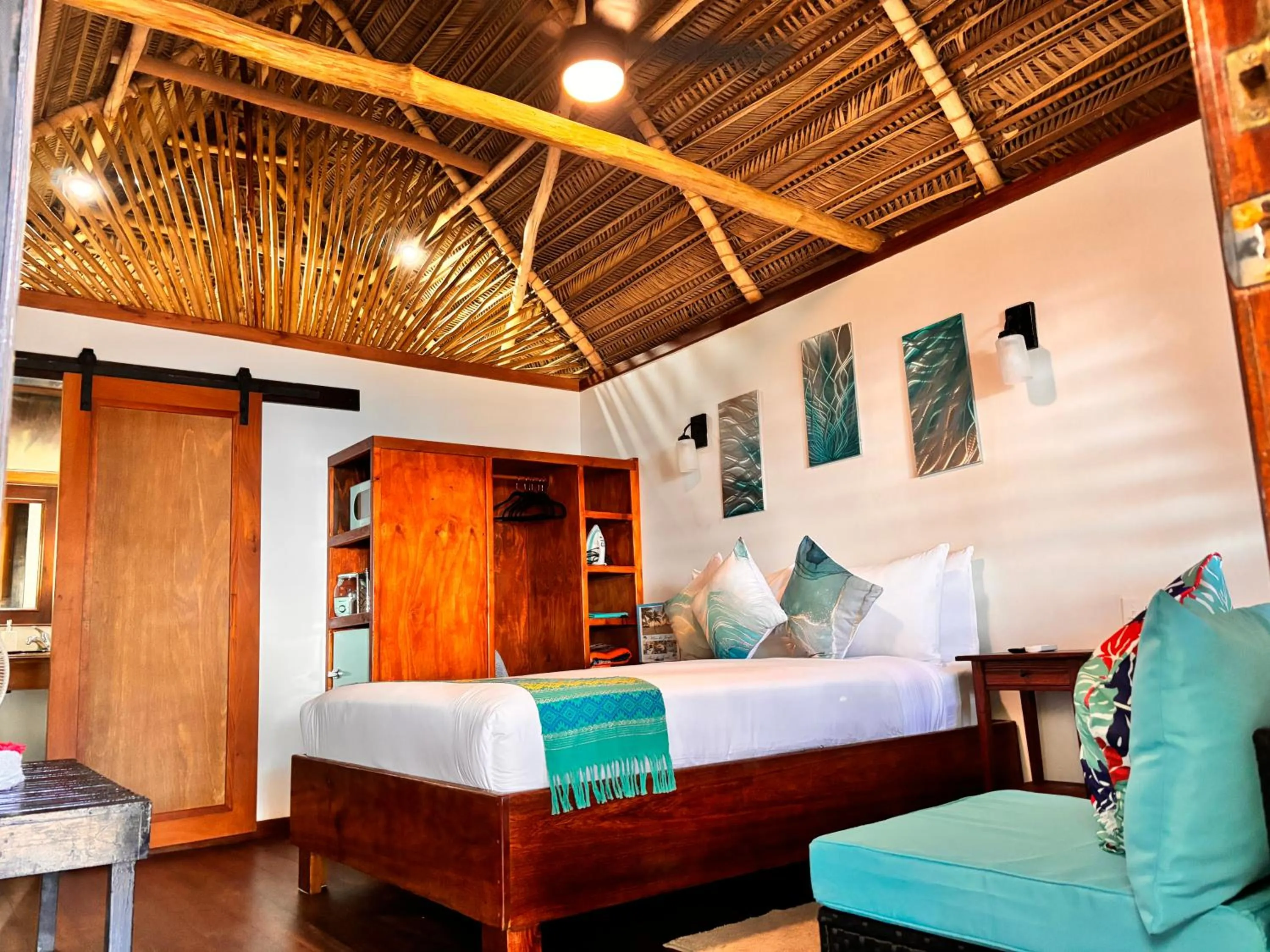 Bed in Azure Del Mar