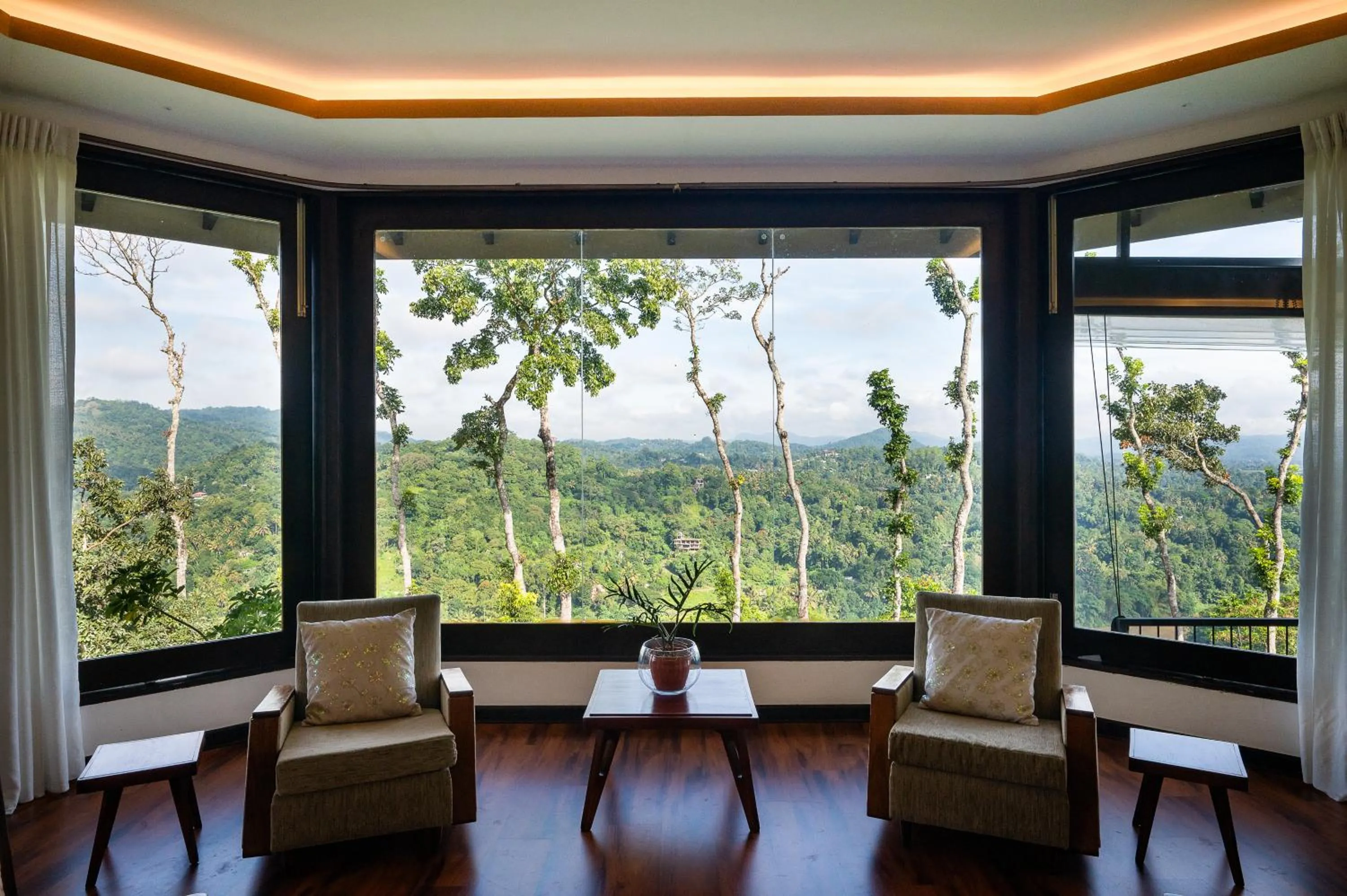 Day in Riverdale Bungalow - Film Location For 'Bridge On The River Kwai'