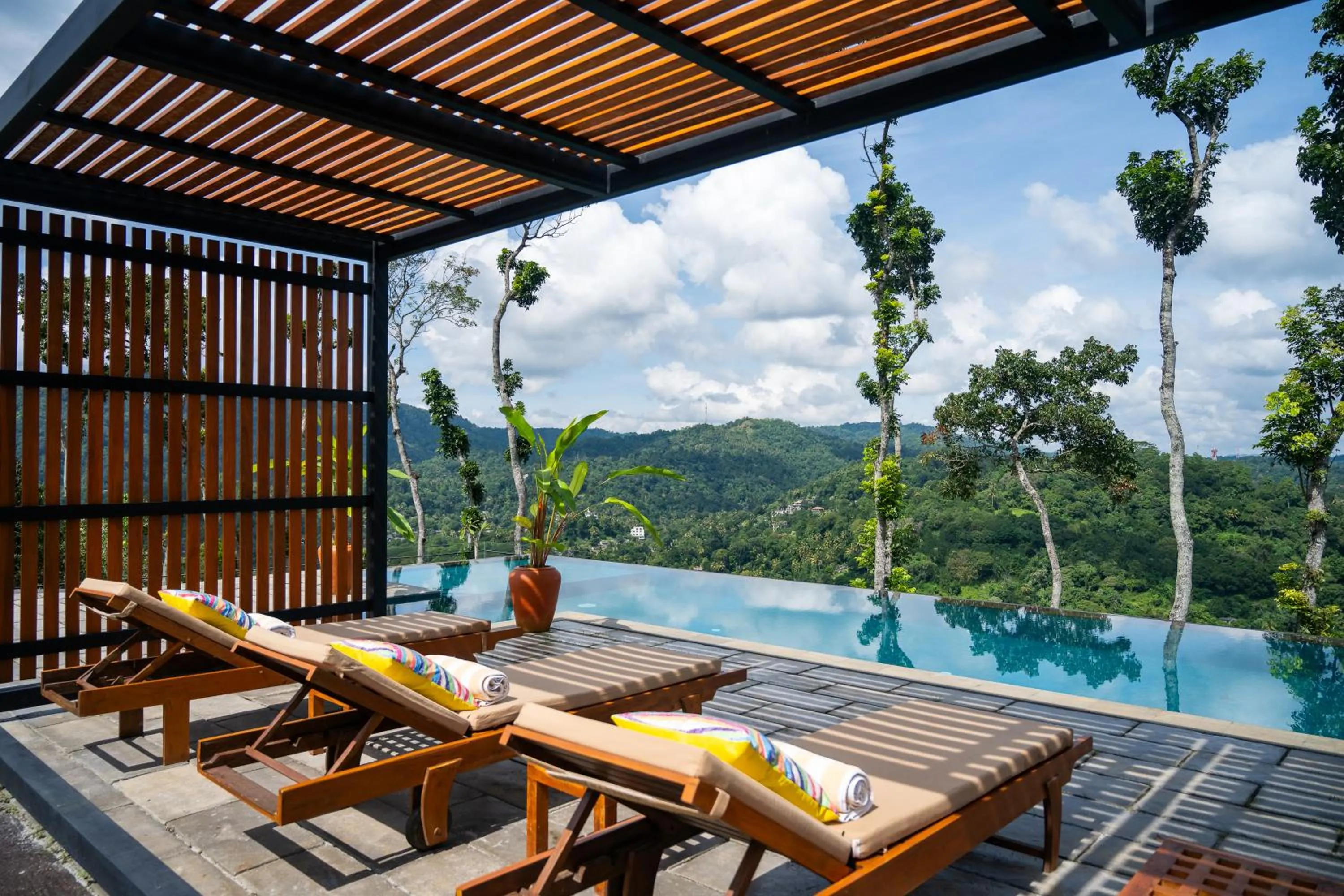 Day in Riverdale Bungalow - Film Location For 'Bridge On The River Kwai'
