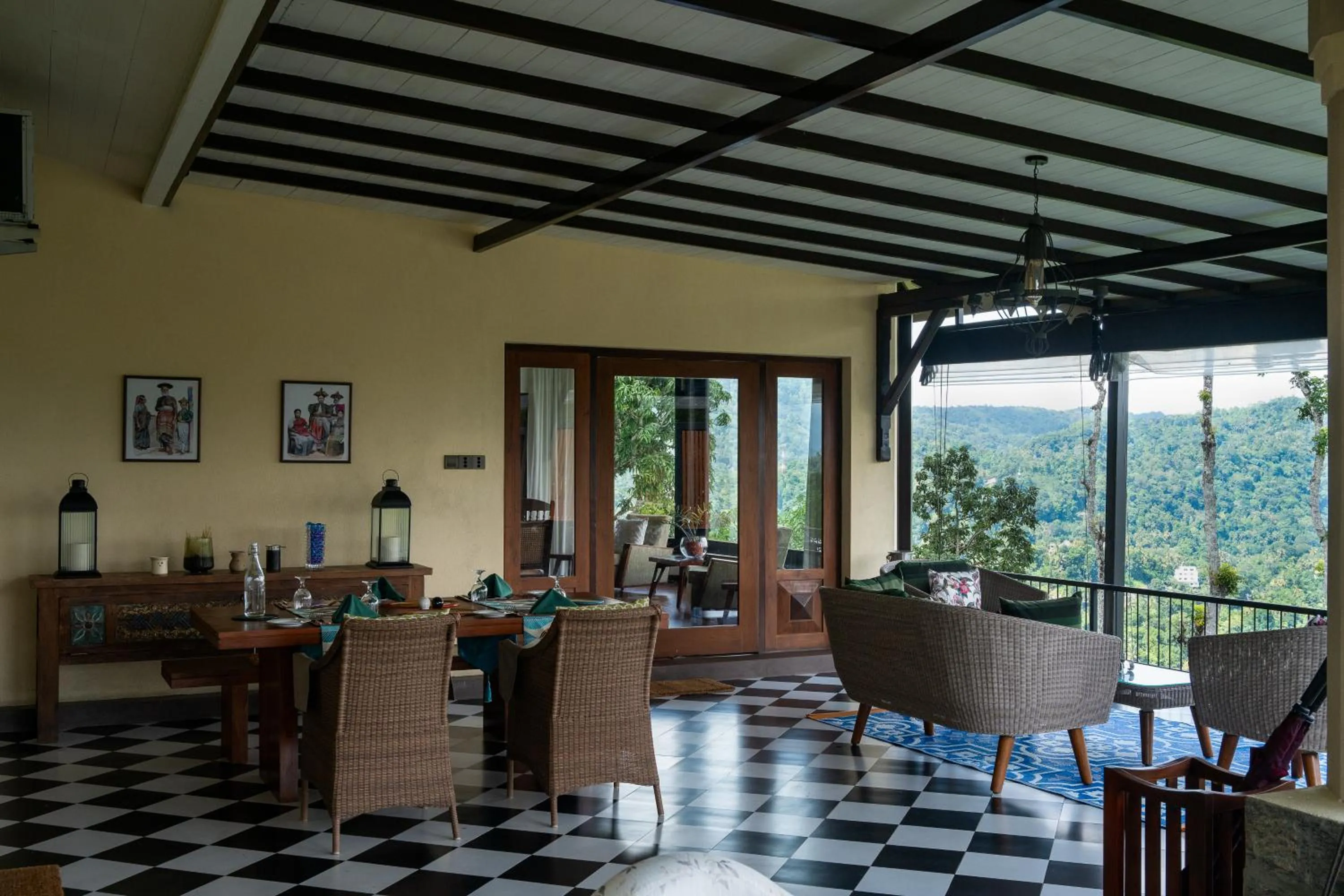 Restaurant/places to eat in Riverdale Bungalow - Film Location For 'Bridge On The River Kwai'