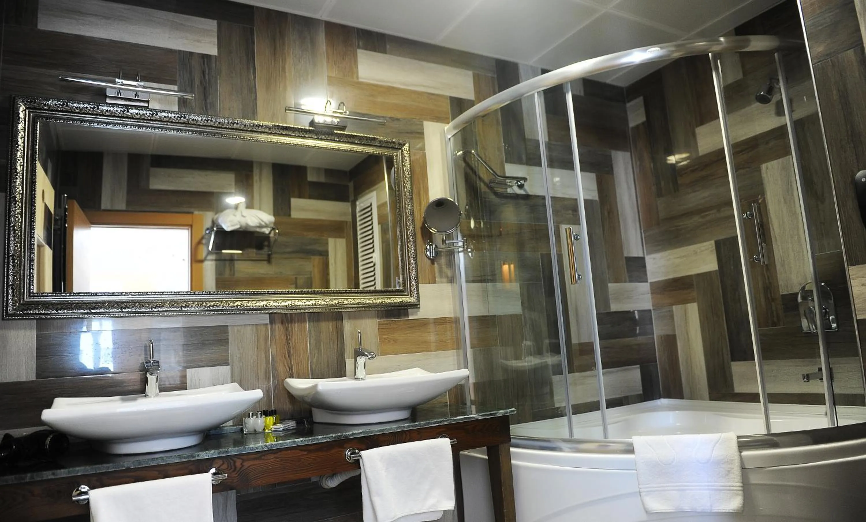 Bathroom in Neba Royal Hotel