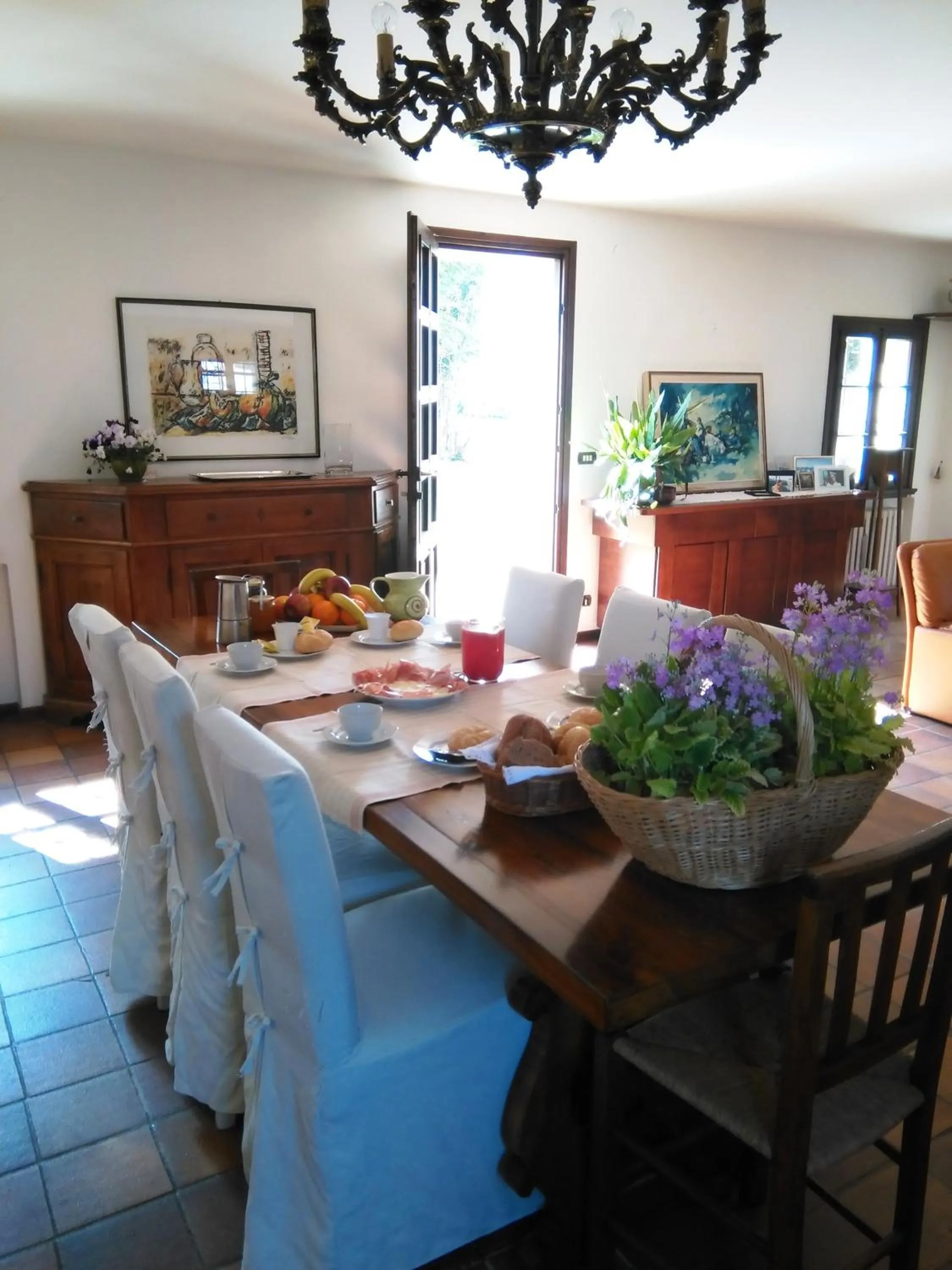 Communal lounge/ TV room in Fiori Di Maggio