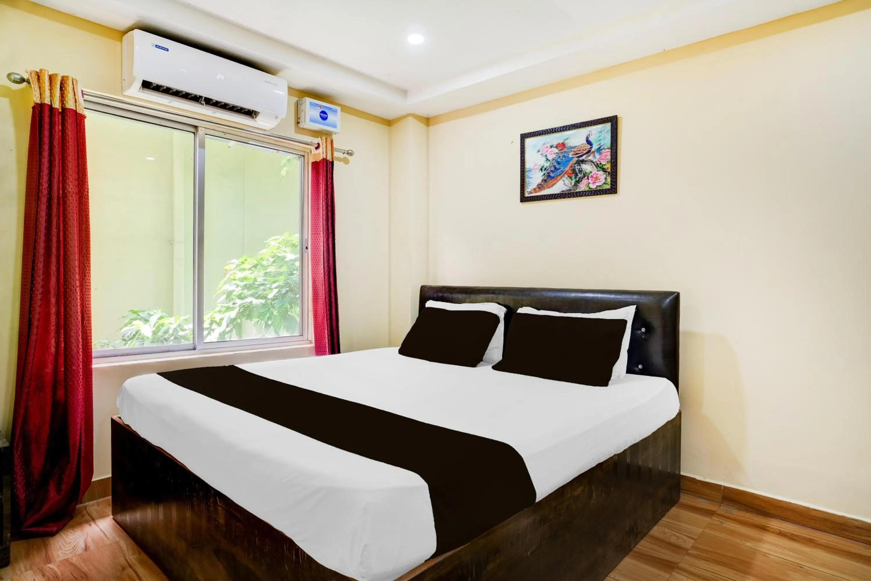 Bedroom, Bed in Super Collection O Last Gate Near Dispur Law College Formerly RR hotels