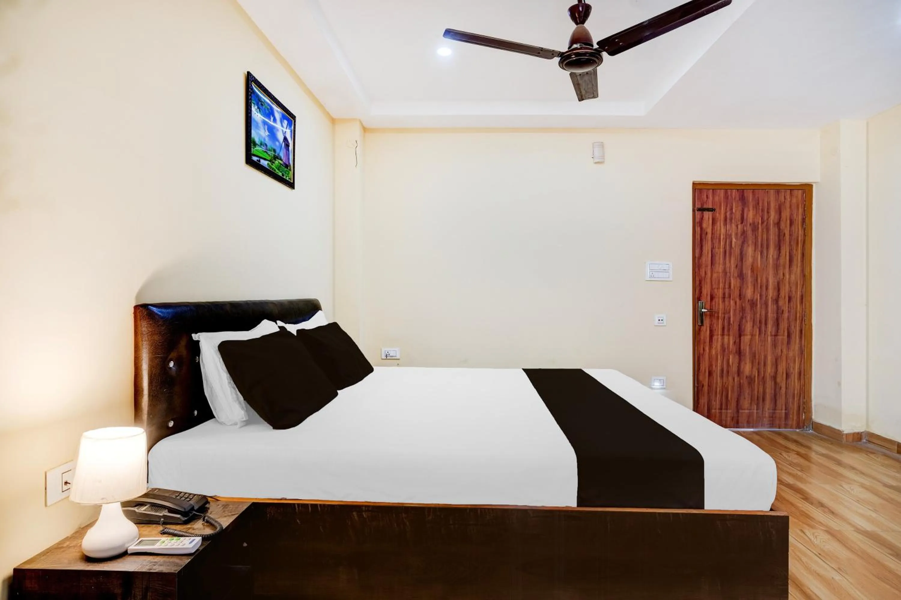 Bedroom, Bed in Super Collection O Last Gate Near Dispur Law College Formerly RR hotels