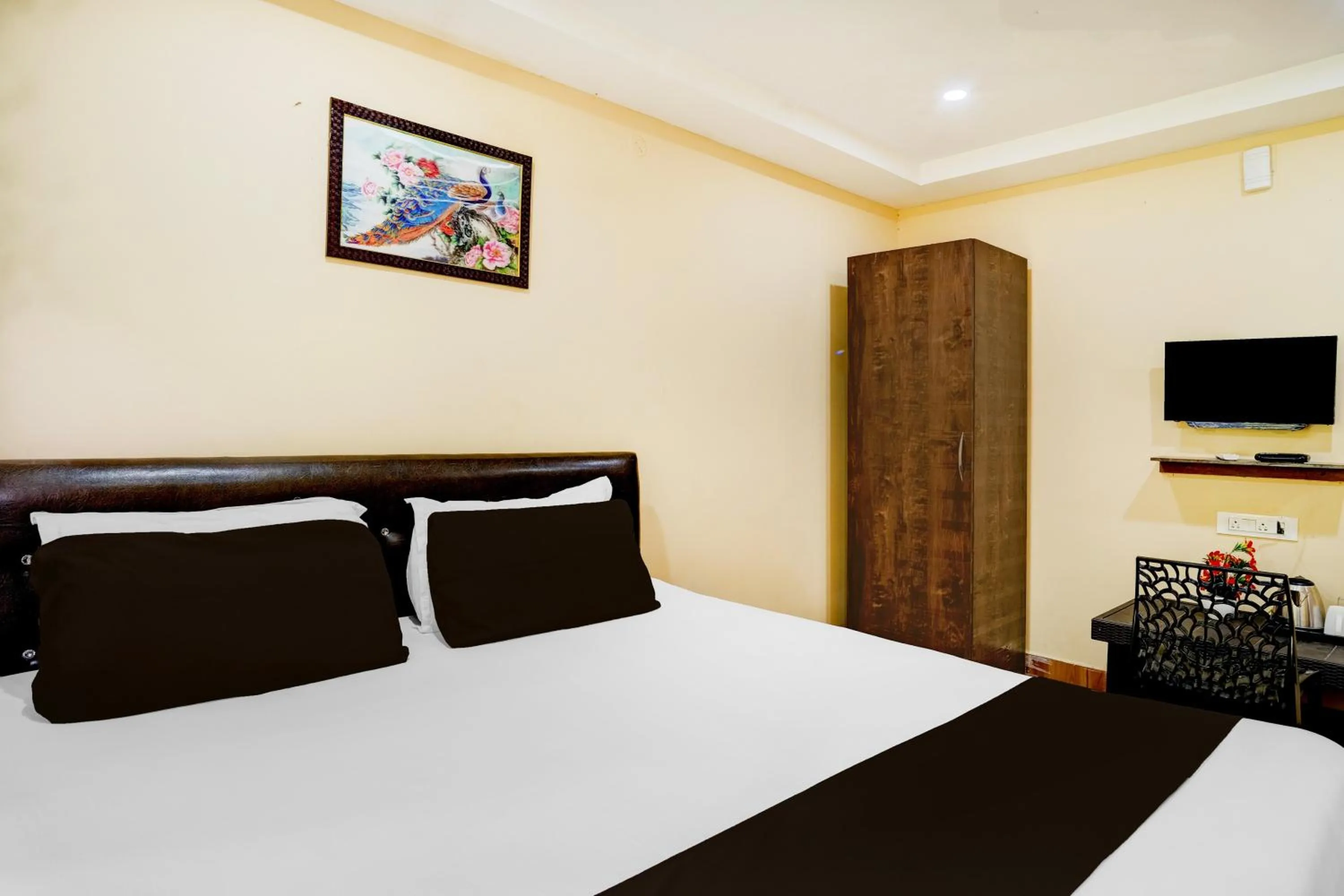 Bedroom, Bed in Super Collection O Last Gate Near Dispur Law College Formerly RR hotels