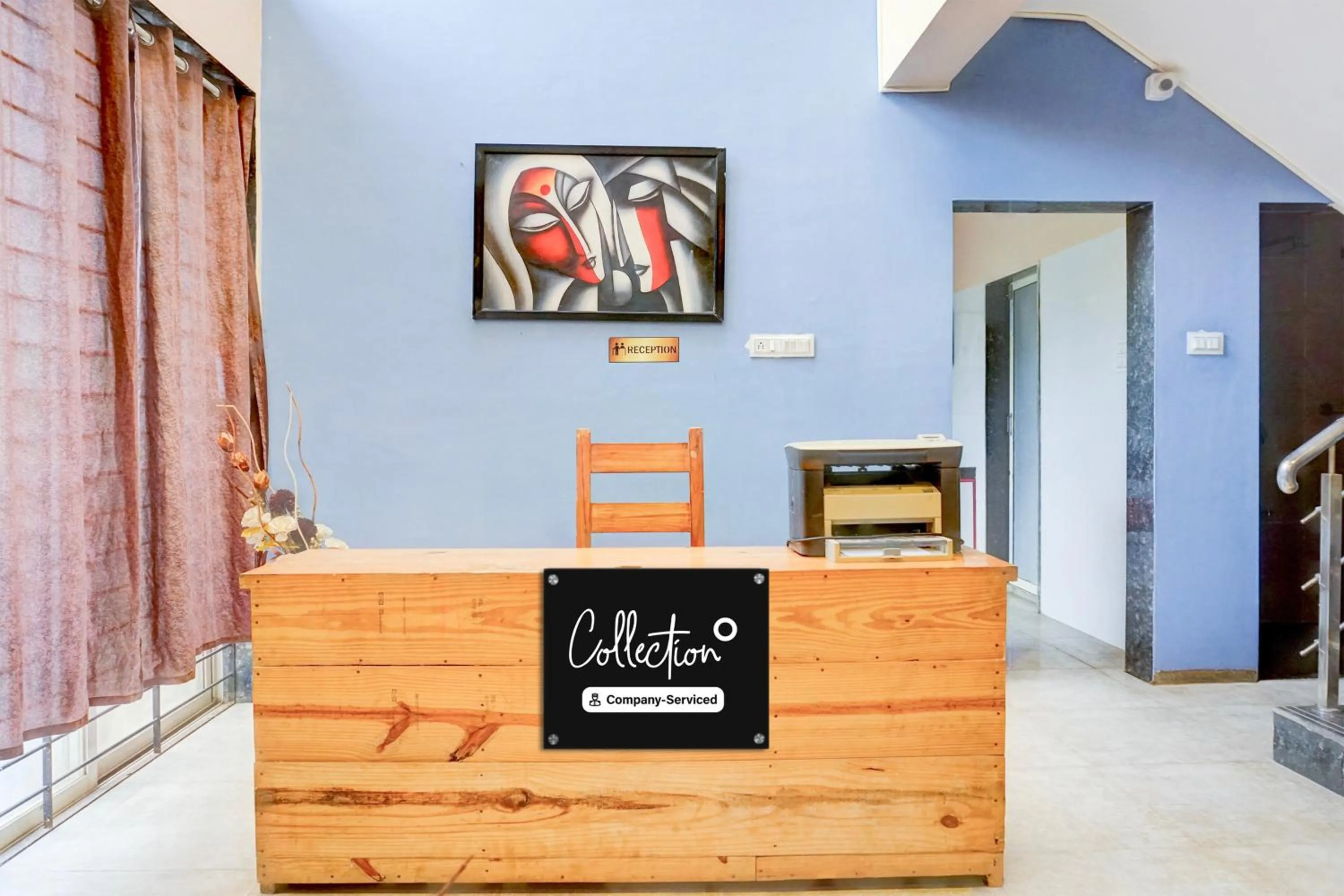 Lobby or reception in Super Collection O Khatri Park Formerly Aum Villa