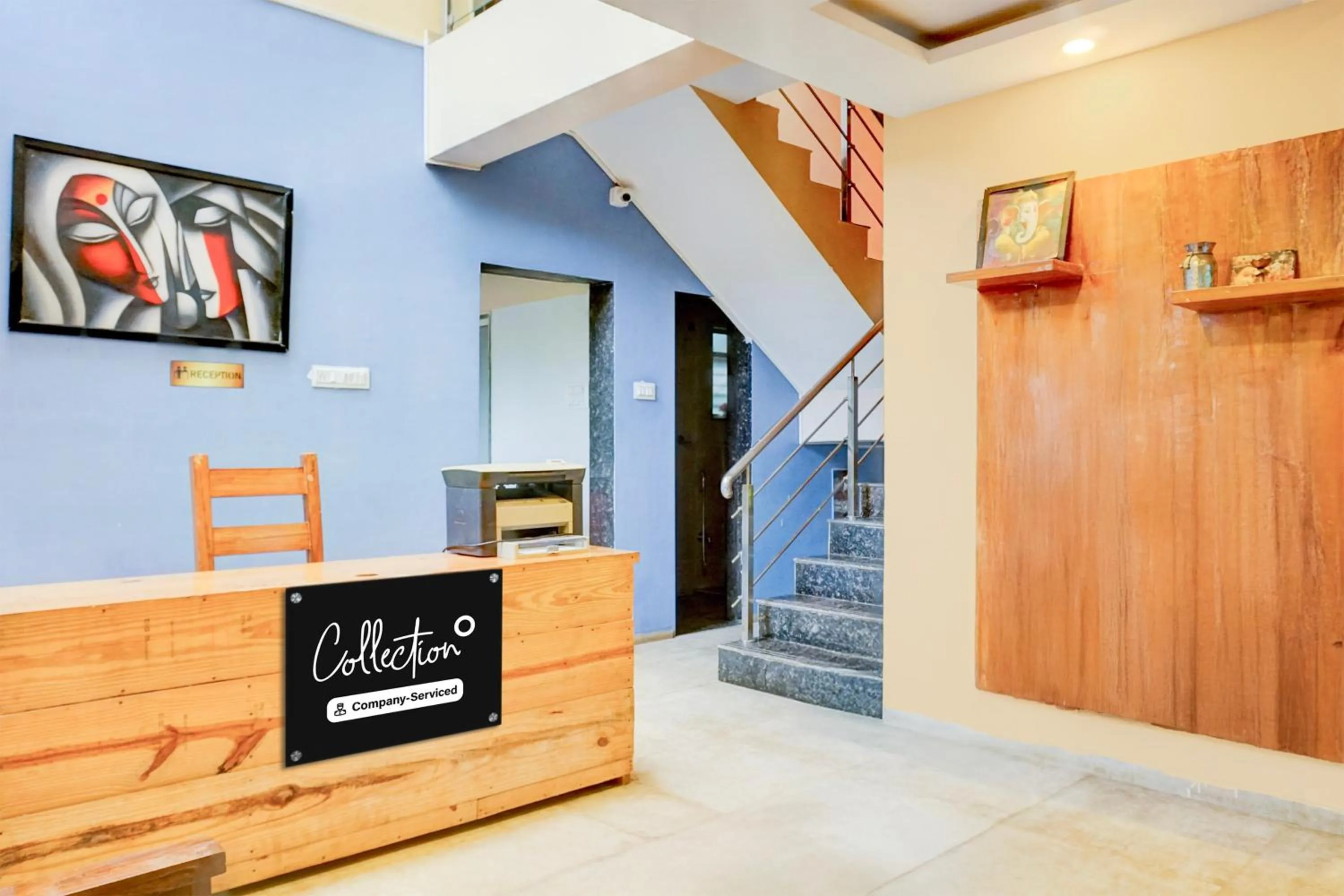 Lobby or reception in Super Collection O Khatri Park Formerly Aum Villa