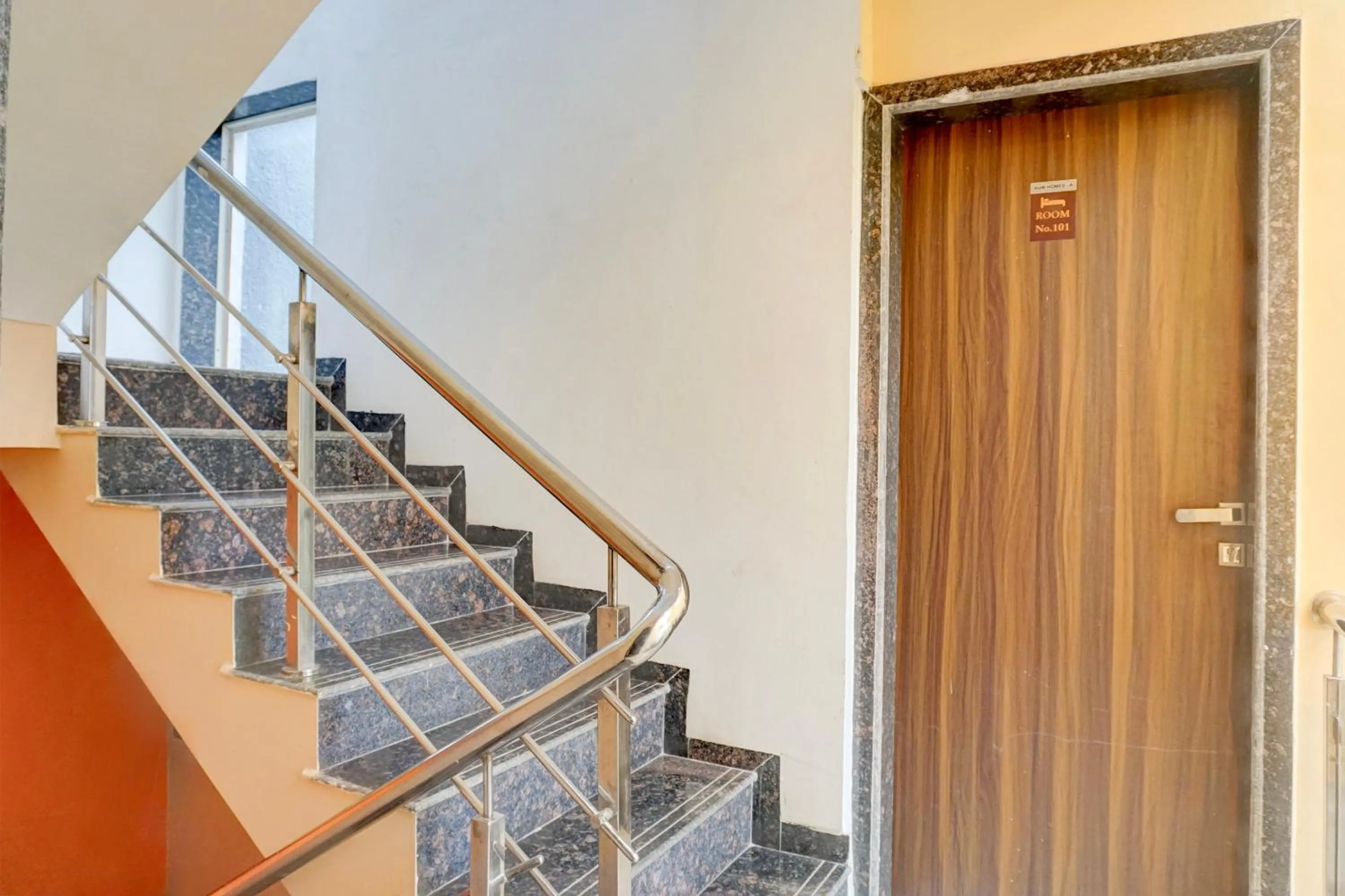 Lobby or reception in Super Collection O Khatri Park Formerly Aum Villa