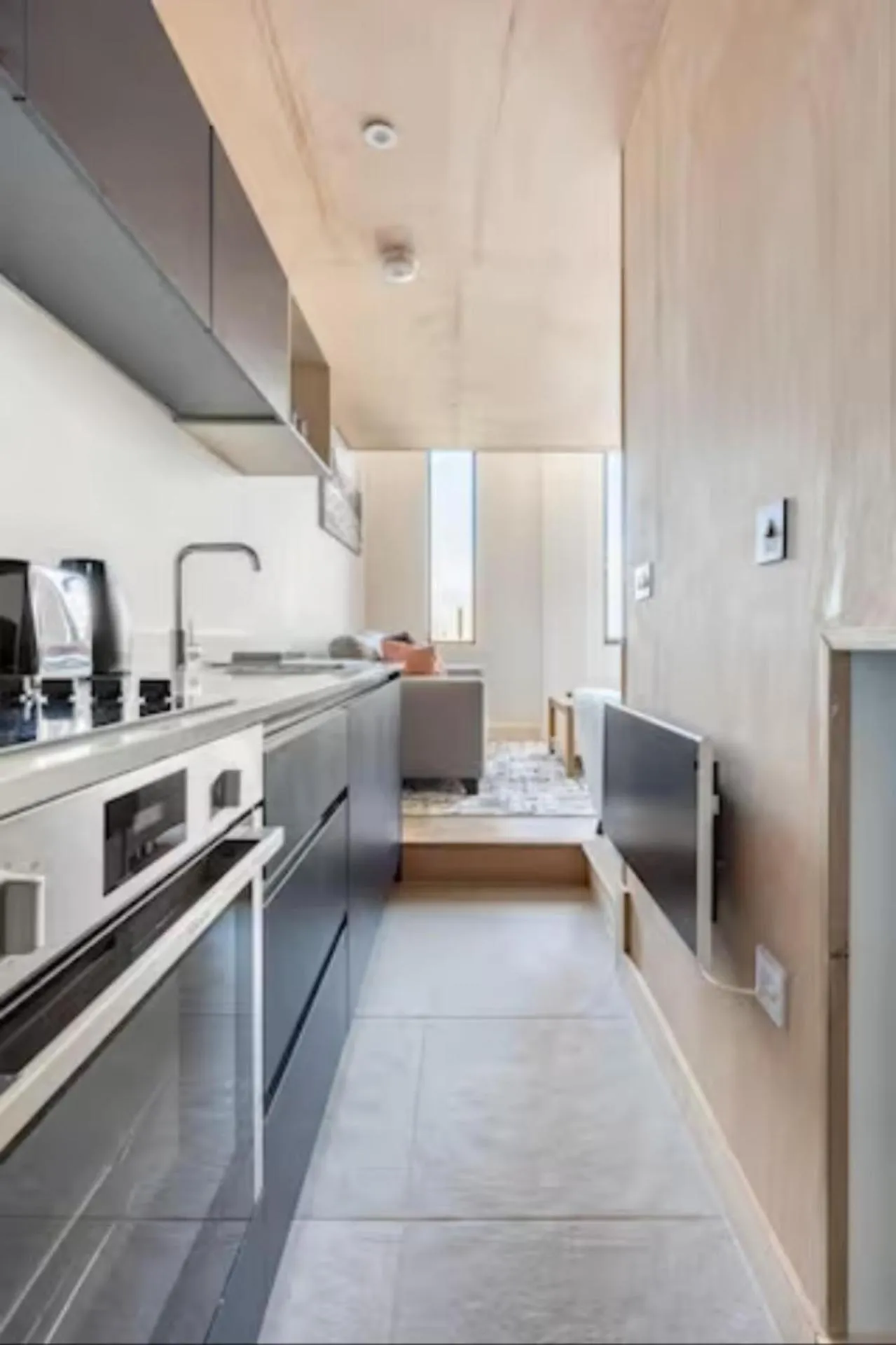Kitchen or kitchenette in Manchester - Sky Garden - 2 Beds - Sleeps 4