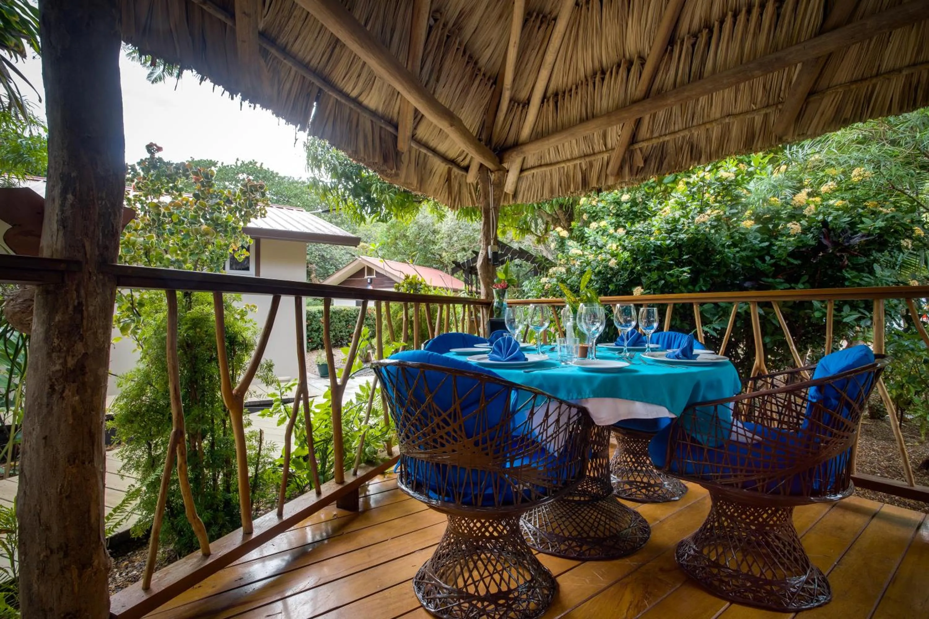 Restaurant/places to eat in Mariposa Belize Beach Resort
