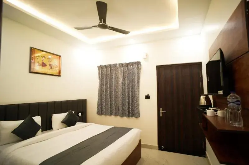 Standard Double Room in THE GOVIND PALACE Standard Double Room in THE GOVIND PALACE