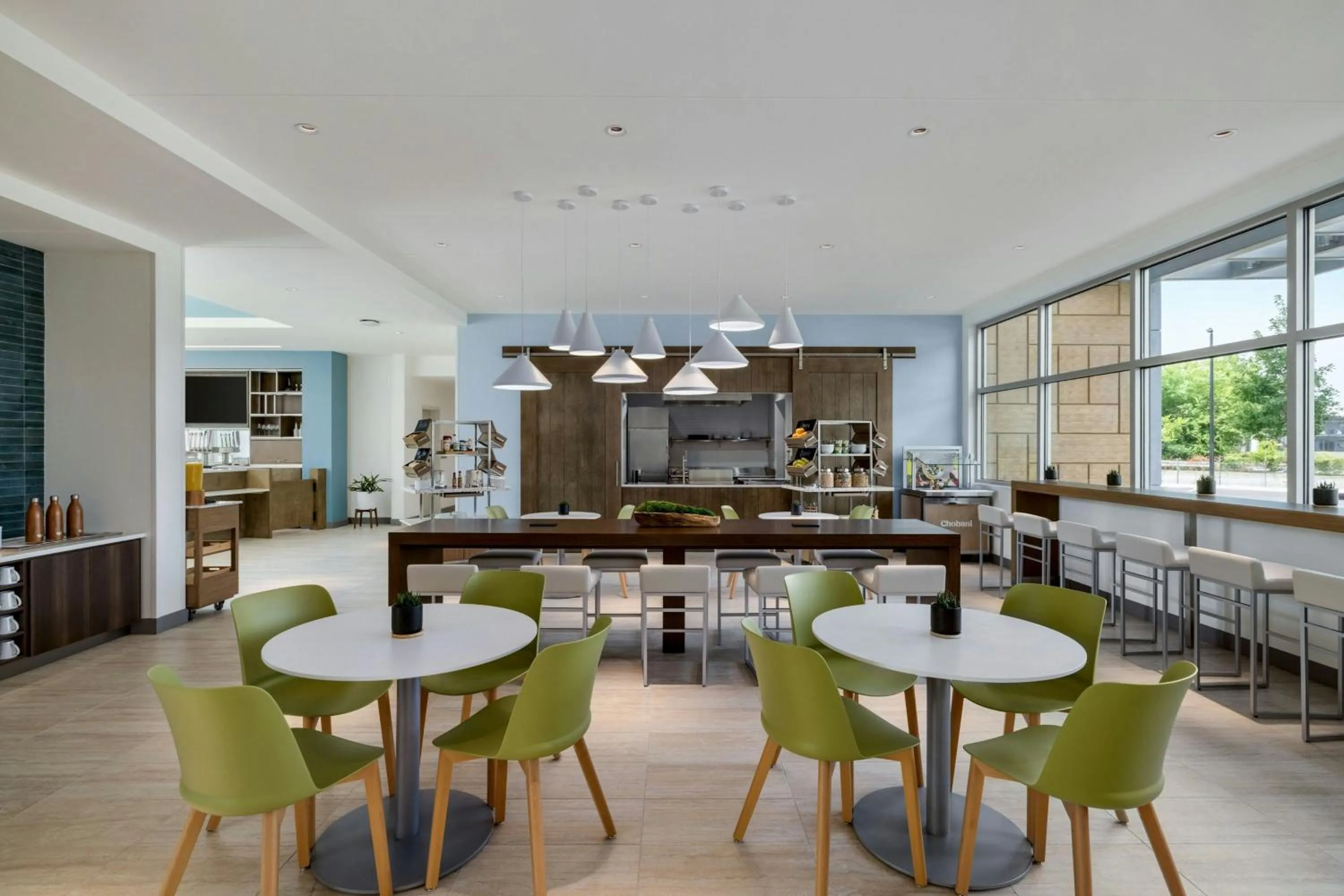 Breakfast in Element Charleston Airport