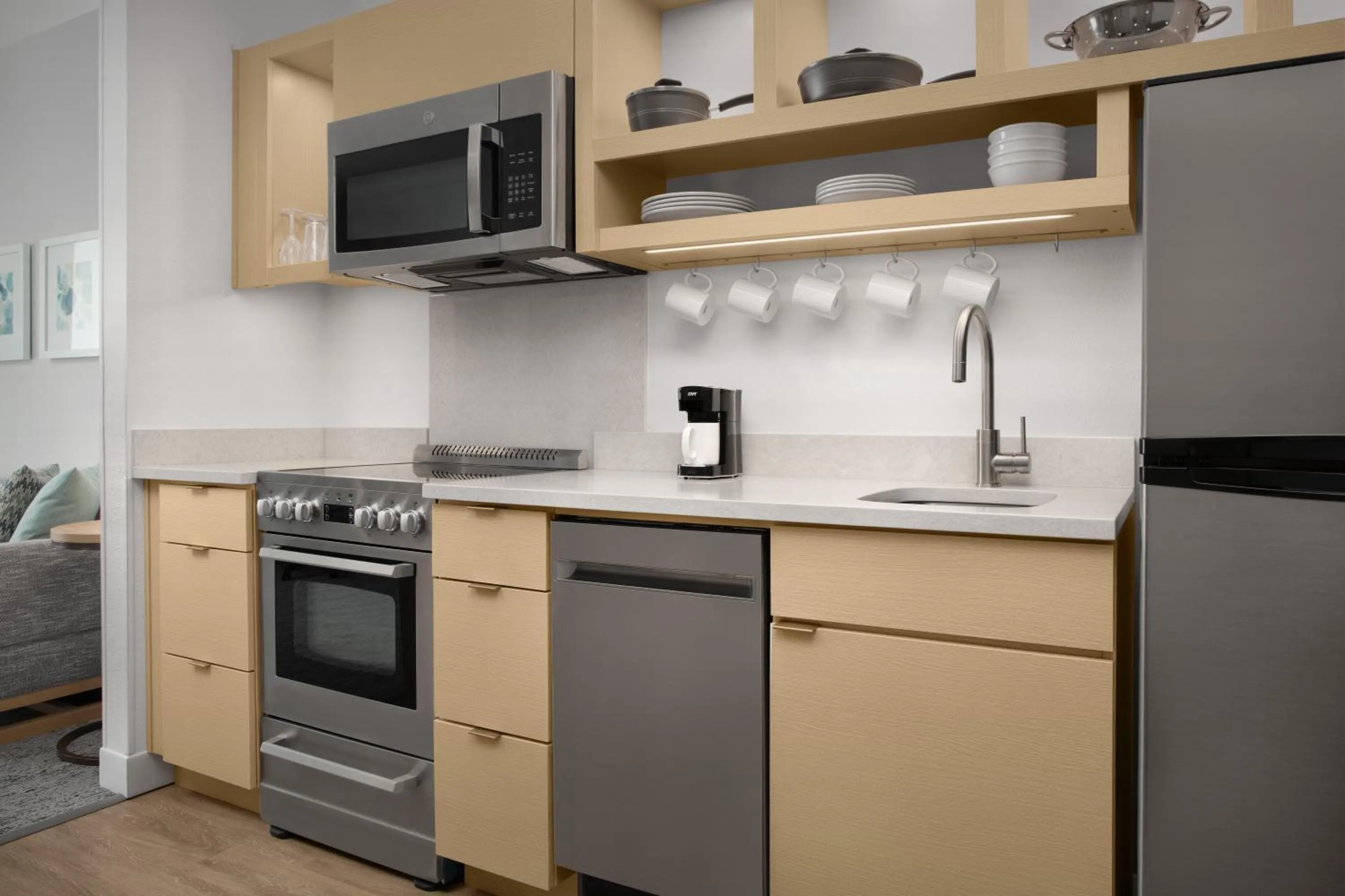 dishwasher in TownePlace Suites by Marriott Jacksonville Mayport