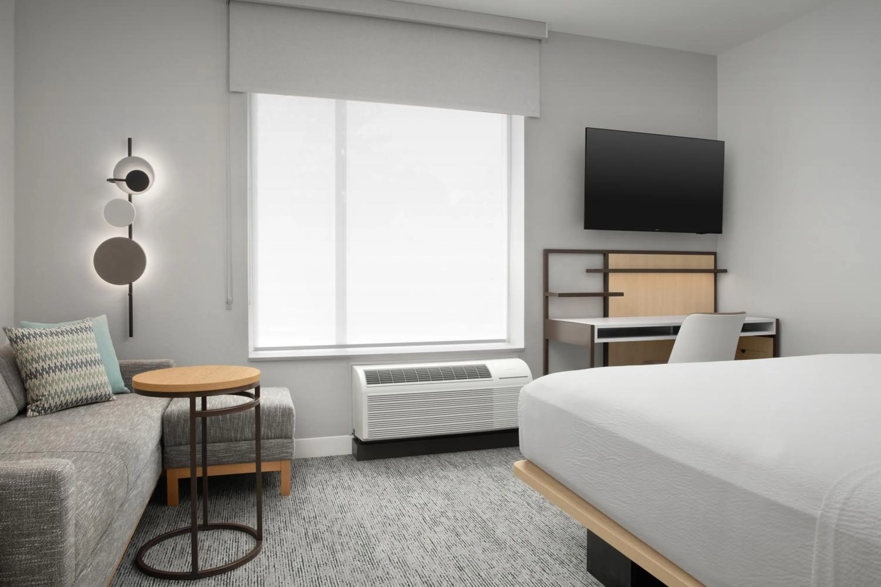 Bed in TownePlace Suites by Marriott Jacksonville Mayport