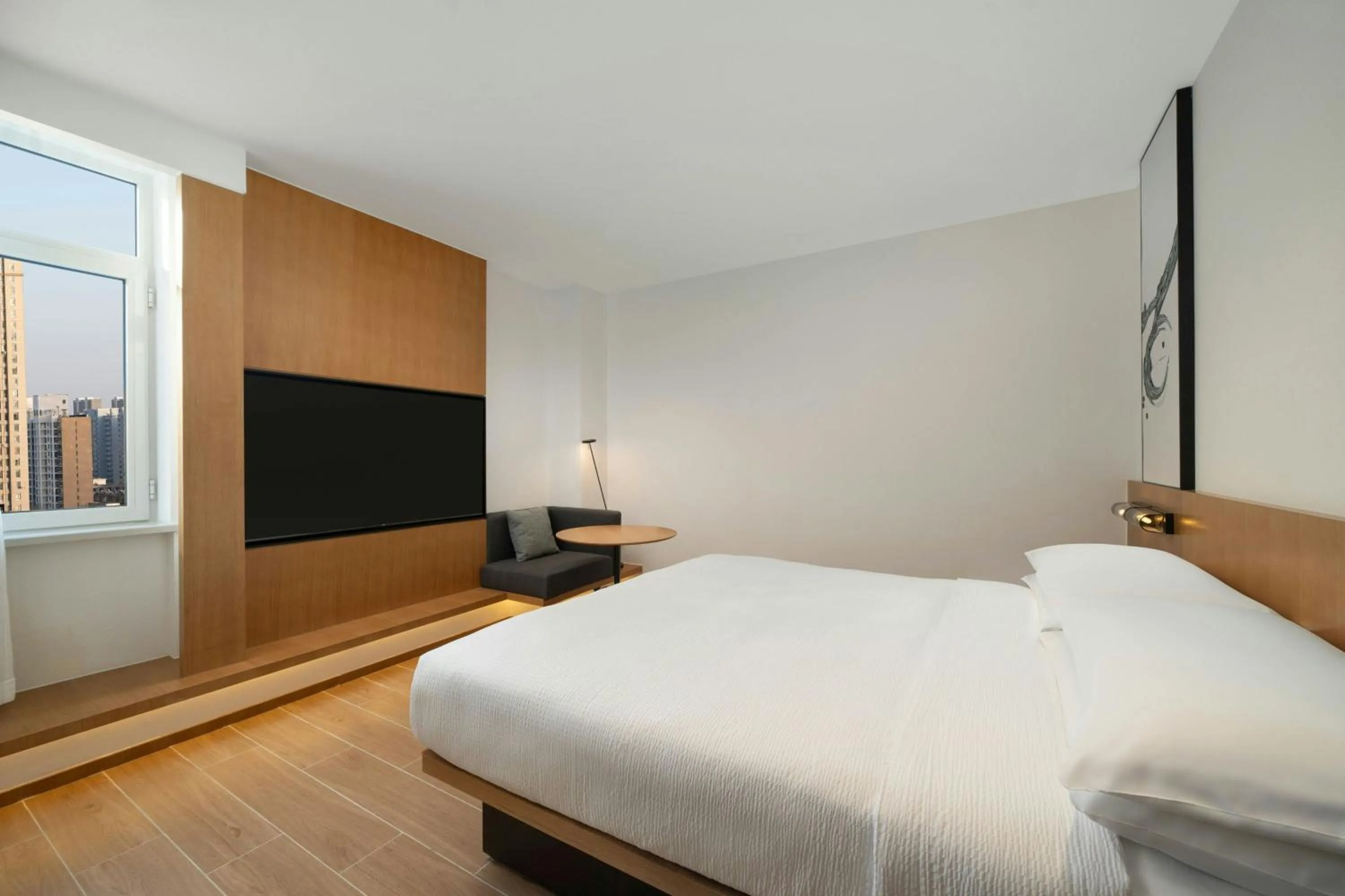 Photo of the whole room, Bed in Fairfield by Marriott Shijiazhuang Station