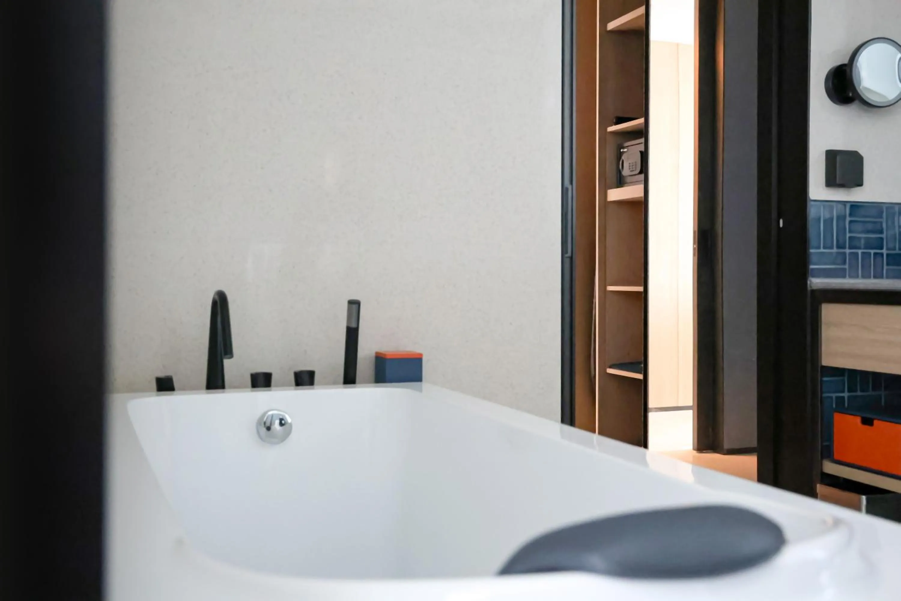 Bathroom in Four Points by Sheraton Shenzhen, Guangming