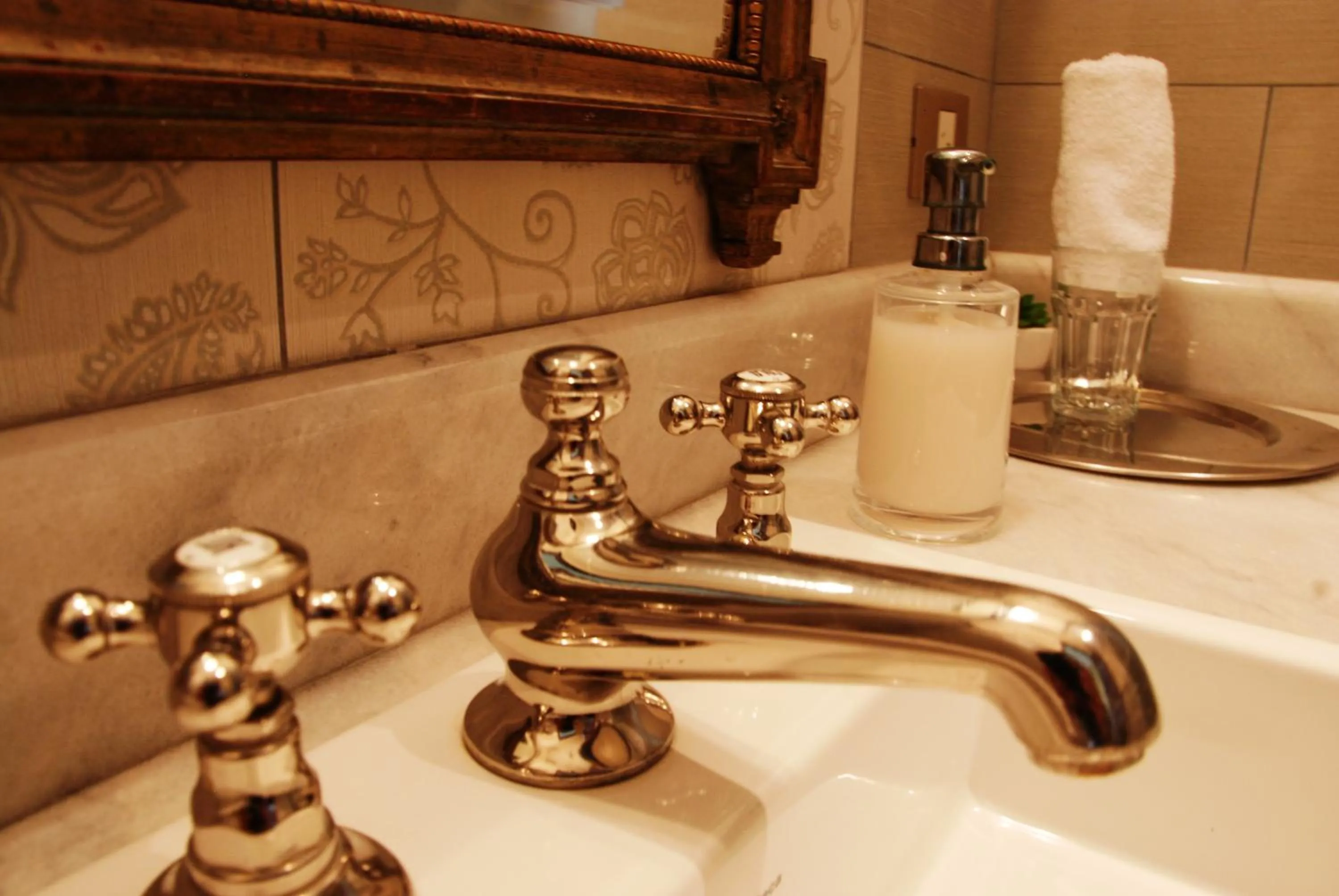 Decorative detail in Miravida Soho Hotel & Wine Bar