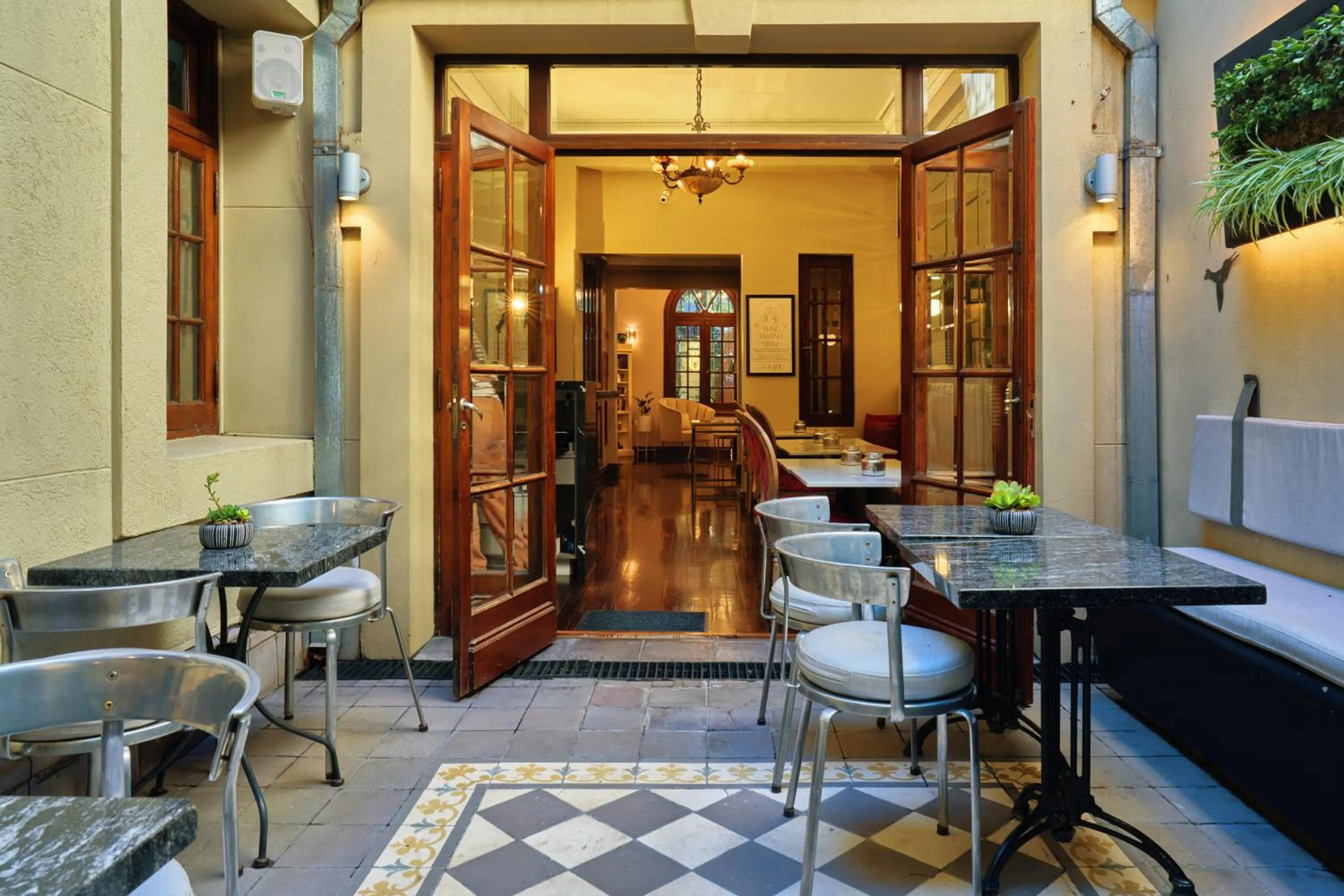 Patio in Miravida Soho Hotel & Wine Bar